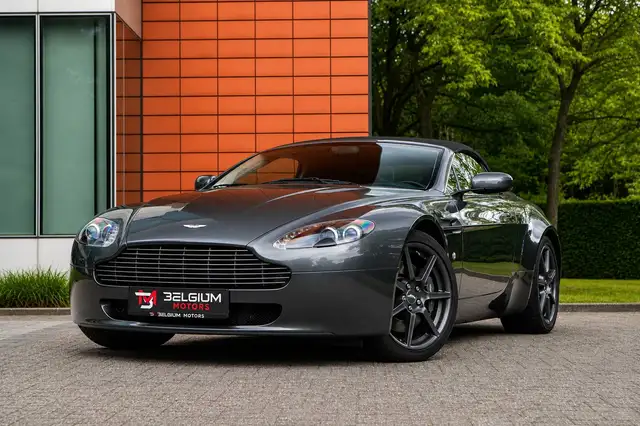 Aston Martin Vantage Roadster - 4.3i V8 Sportshift - Full History - Perfect condition