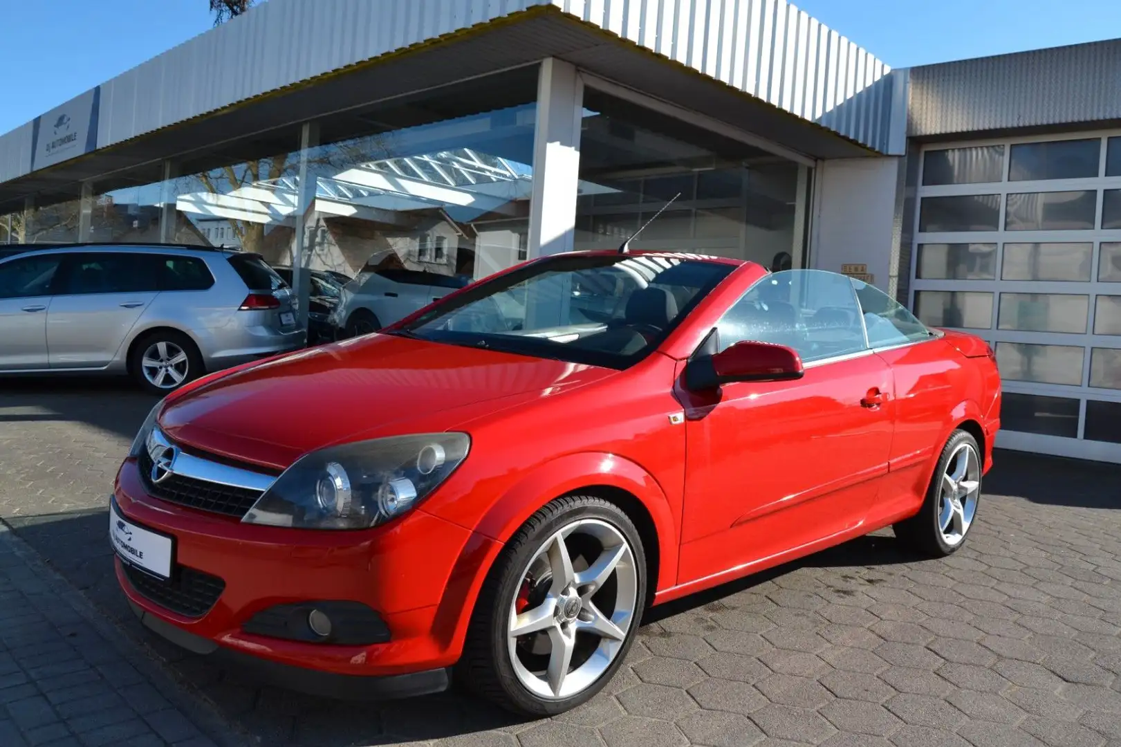Opel Astra H Twin Top Edition*Navi*Klima*Bi-Xenon* Rood - 1