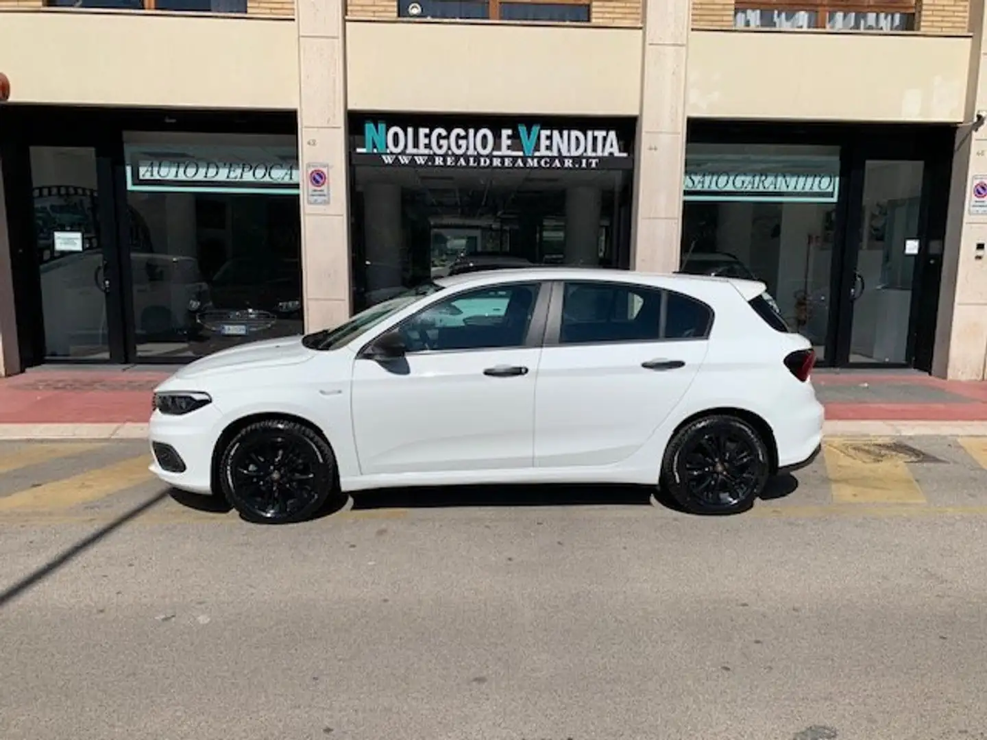Fiat Tipo 5 porte 1.3 mjt Street S Blanco - 1