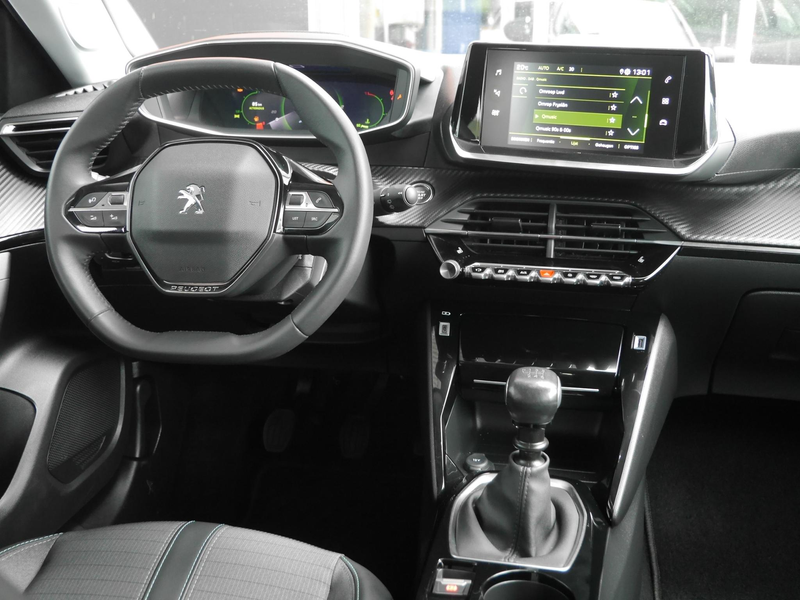 Peugeot 2008 1.2 PureTech Allure | 130PK | Adaptieve CruiseCont — photo 12