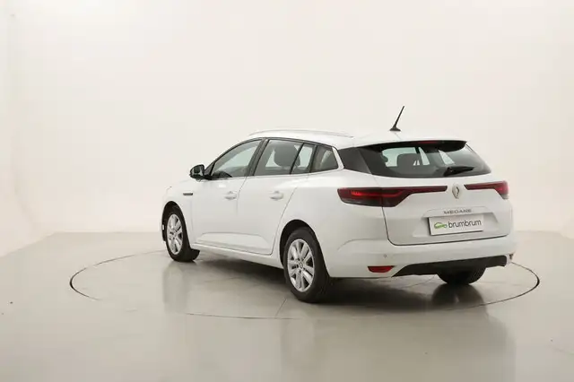 Renault Megane view 3
