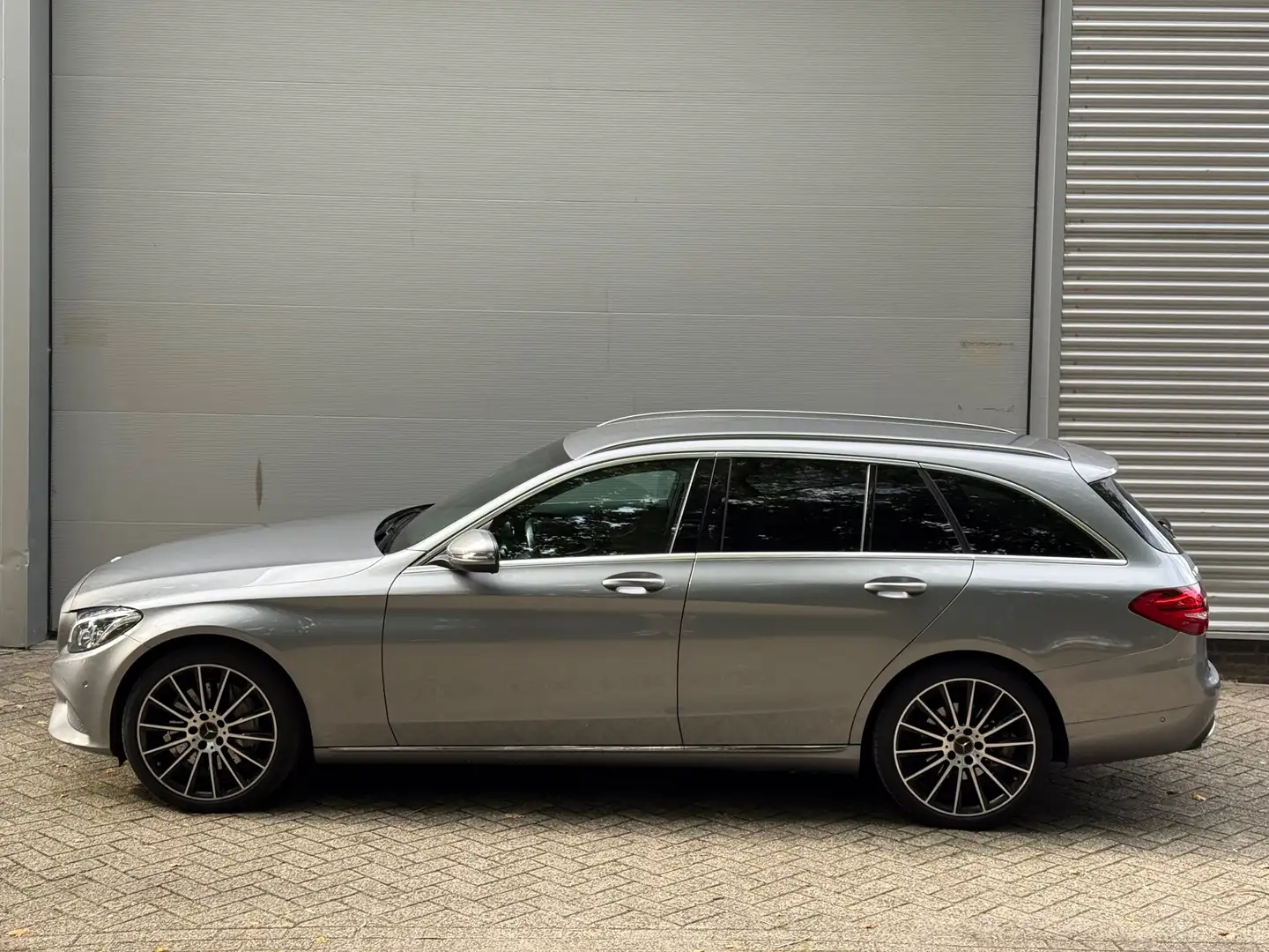 Mercedes-Benz C 350 Estate e Lease Edition l VDOH l Volleder l ILS l N Gris - 2