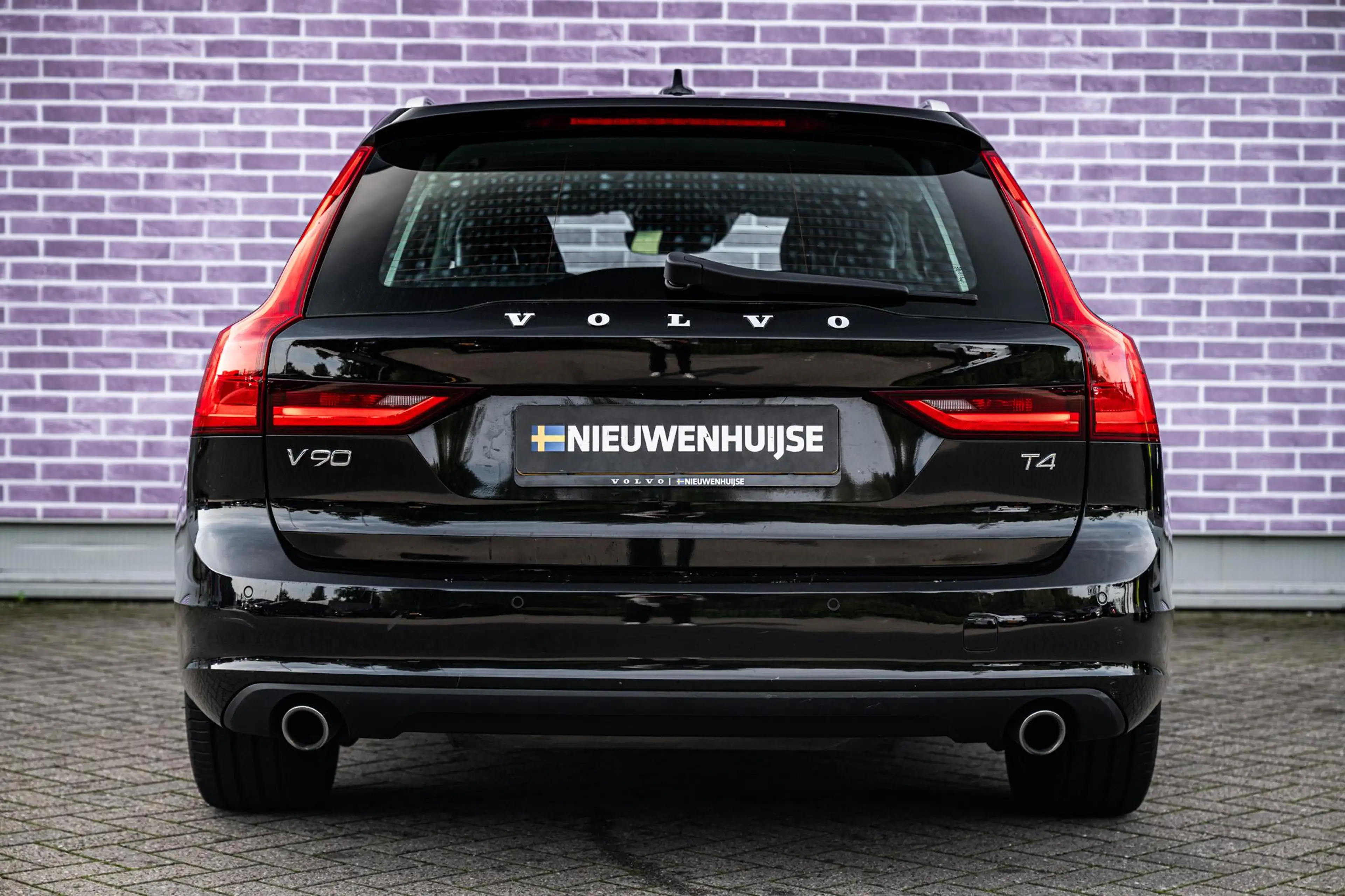Volvo V90 2.0 T4 Momentum | Trekhaak | Standkachel | Stoel/s — photo 10