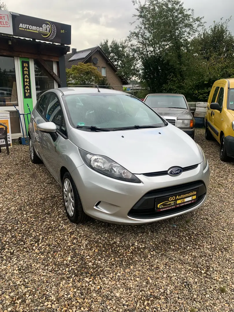Ford Fiesta 1.25 Trend - GUTER ZUSTAND - 5 TÜRER - Plateado - 2