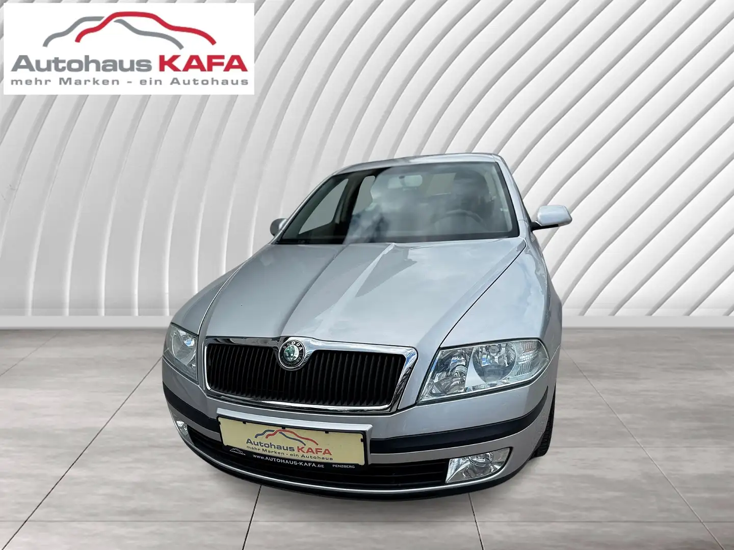 Skoda Octavia Ambiente**1.HAND/NAVI/PDC/KLIMA** Argent - 1
