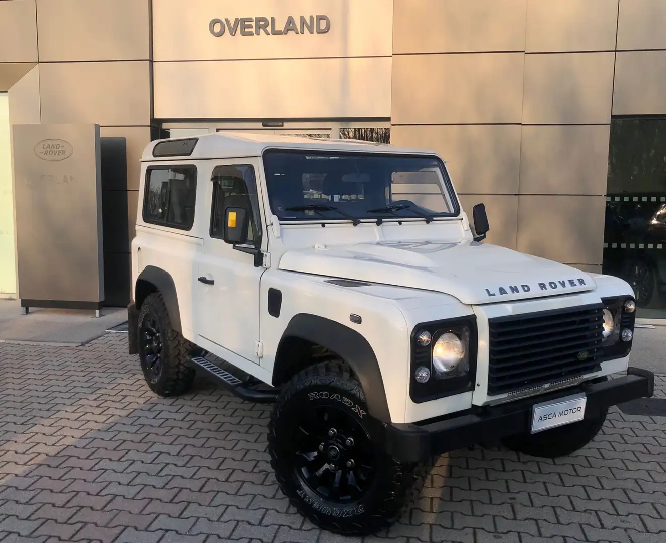 Land Rover Defender 90 2.4 Td4 3 porte Bej - 1