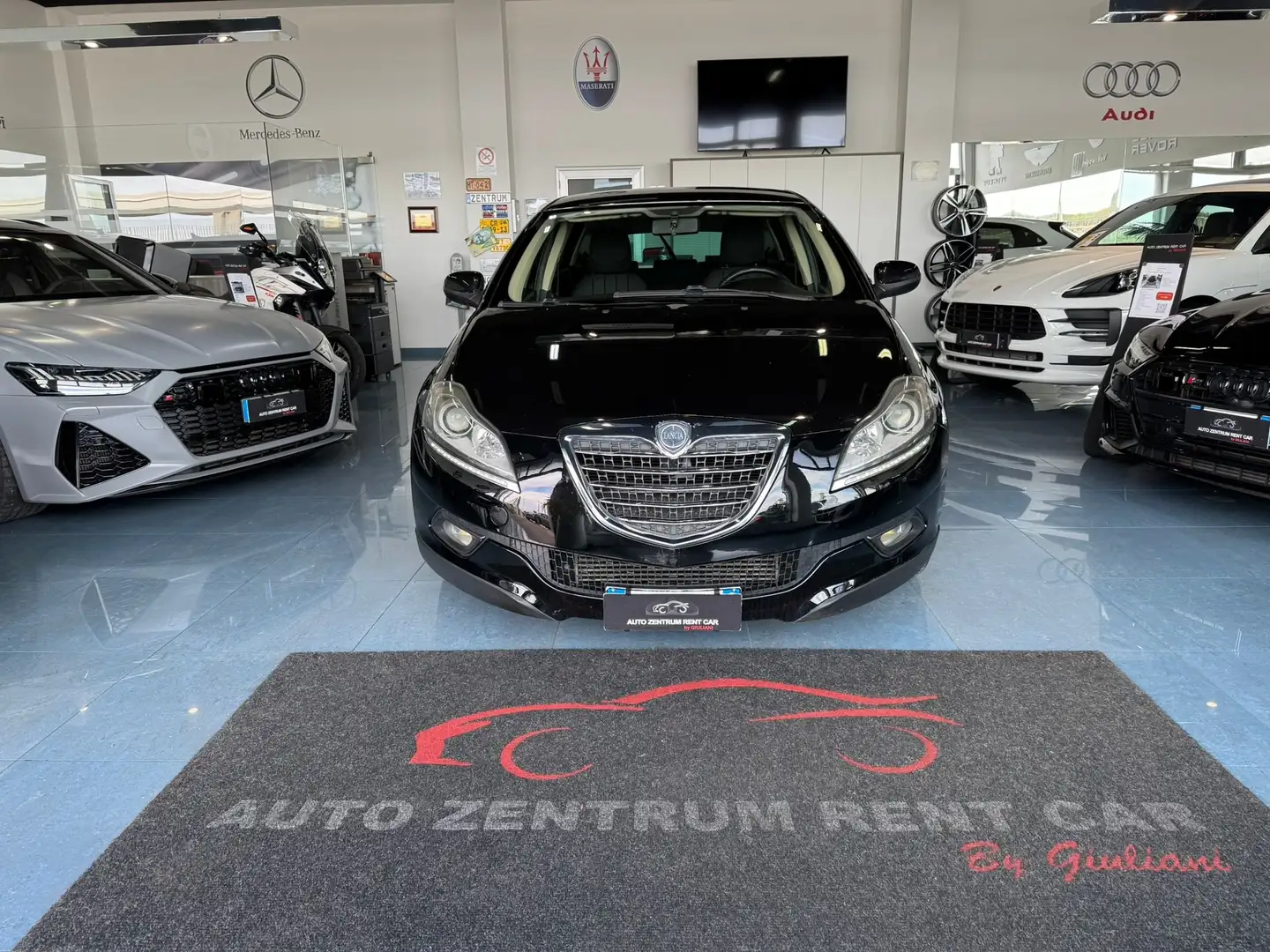 Lancia Delta Delta 1.6 Mjet ARGENTO Schwarz - 1