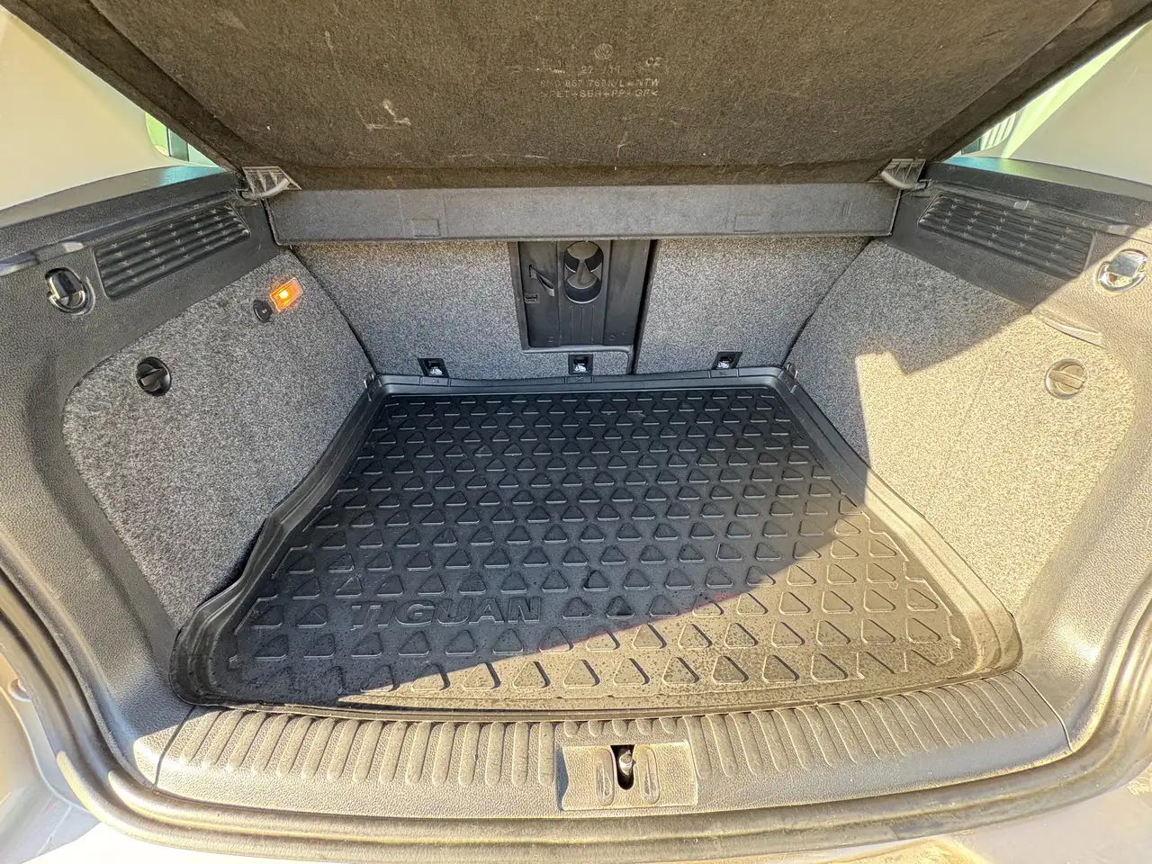 Volkswagen Tiguan снимка Volkswagen Tiguan