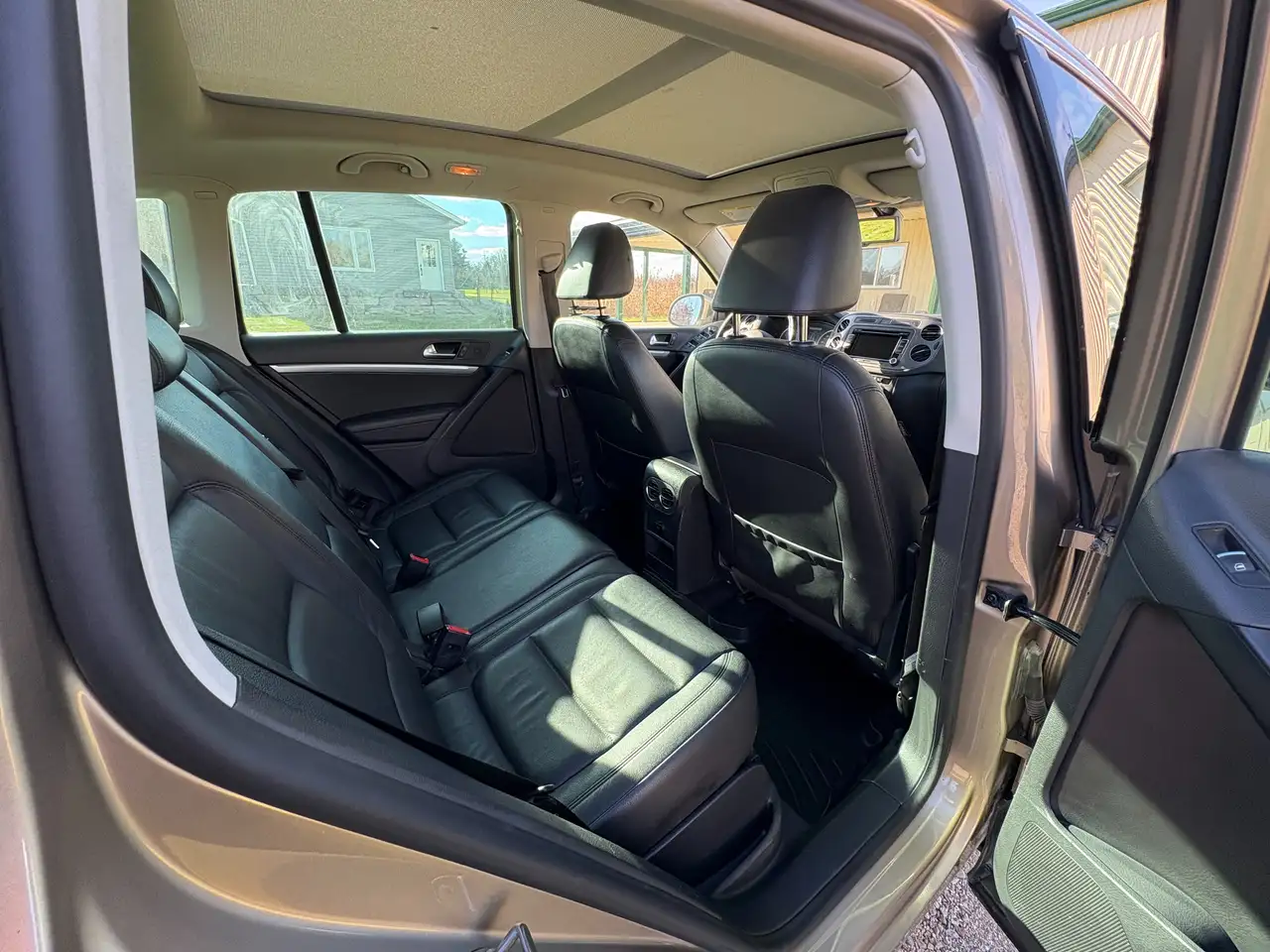 Volkswagen Tiguan снимка Volkswagen Tiguan