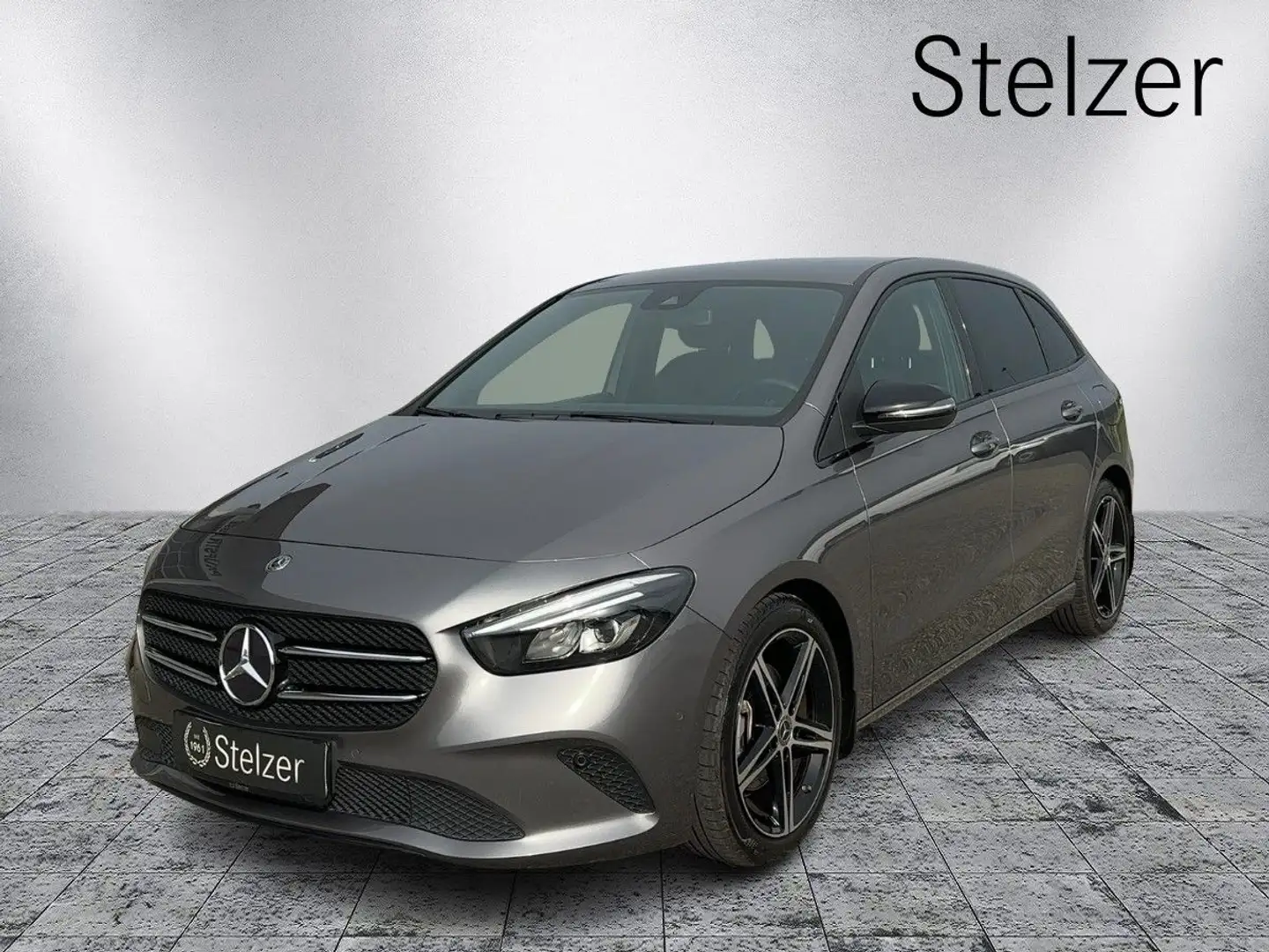 Mercedes-Benz B 180 d Progressive PTS Shz LED eHeck MBUX RKam Grau - 1