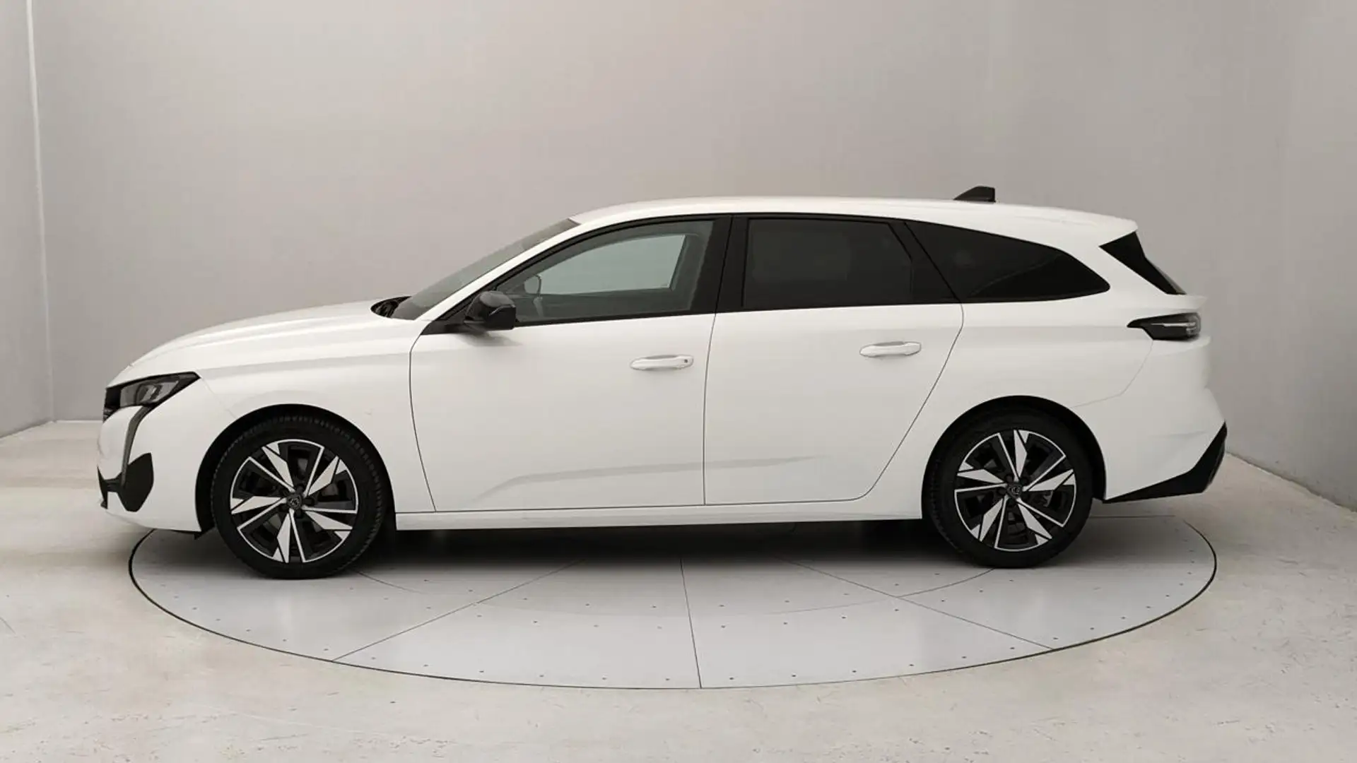 Peugeot 308 SW 1.5 bluehdi Allure s&s 130cv Bianco - 2