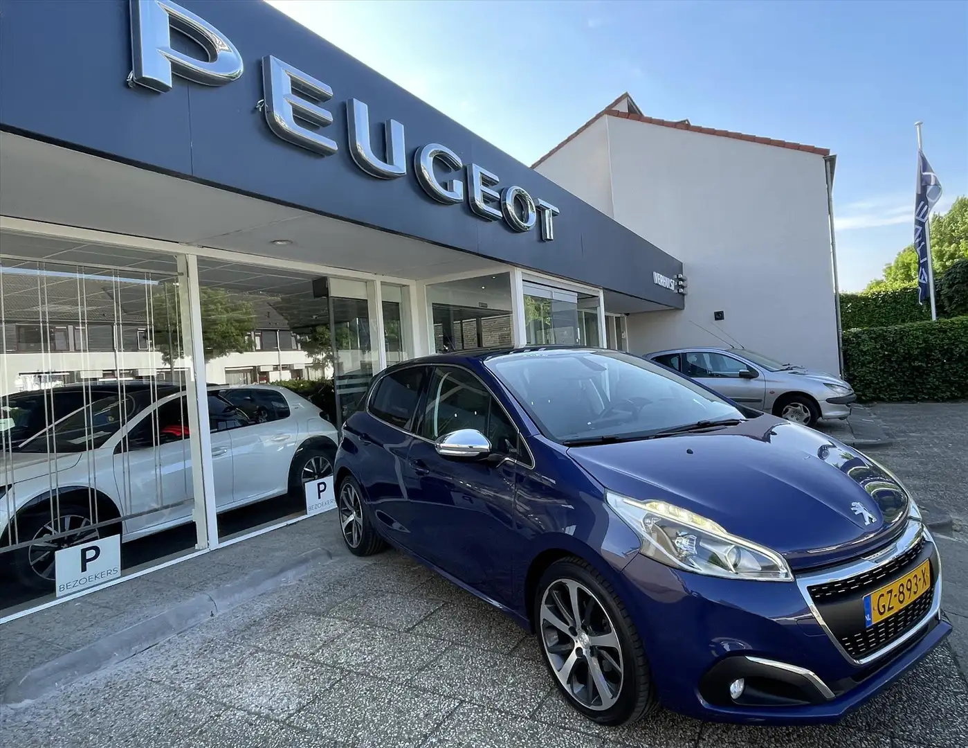 Peugeot 208 1.2 VTI 81KW/110PK 5-D Blauw - 2