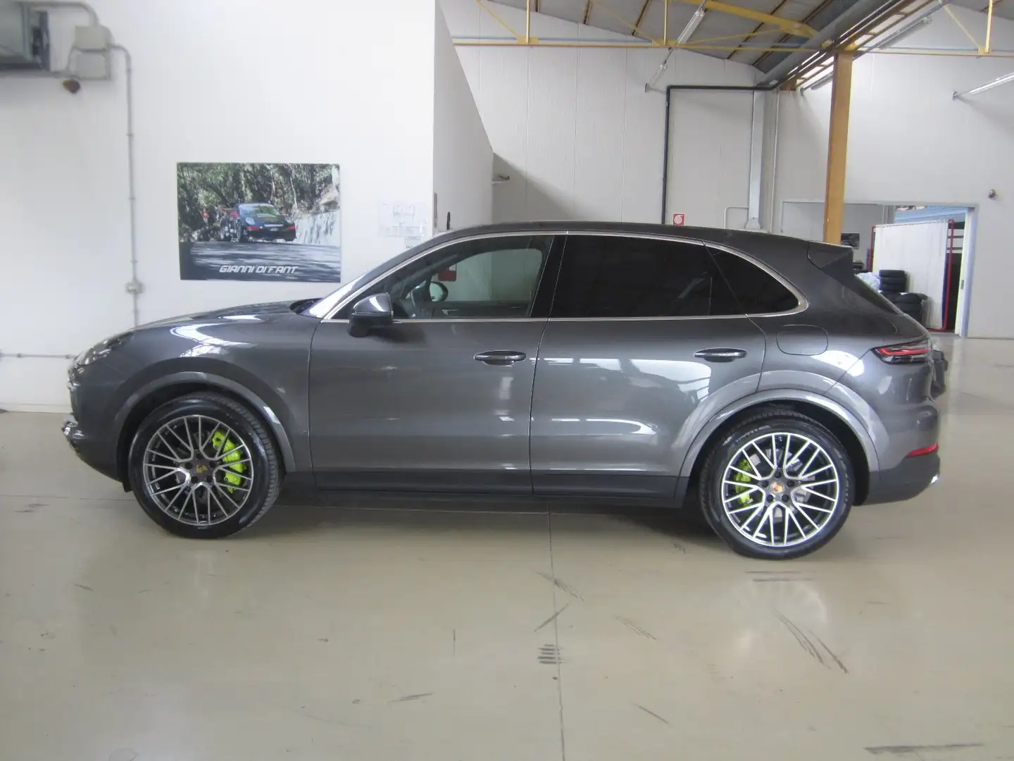 Porsche Cayenne Cayenne 3.0 e-hybrid tiptronic Grigio - 2