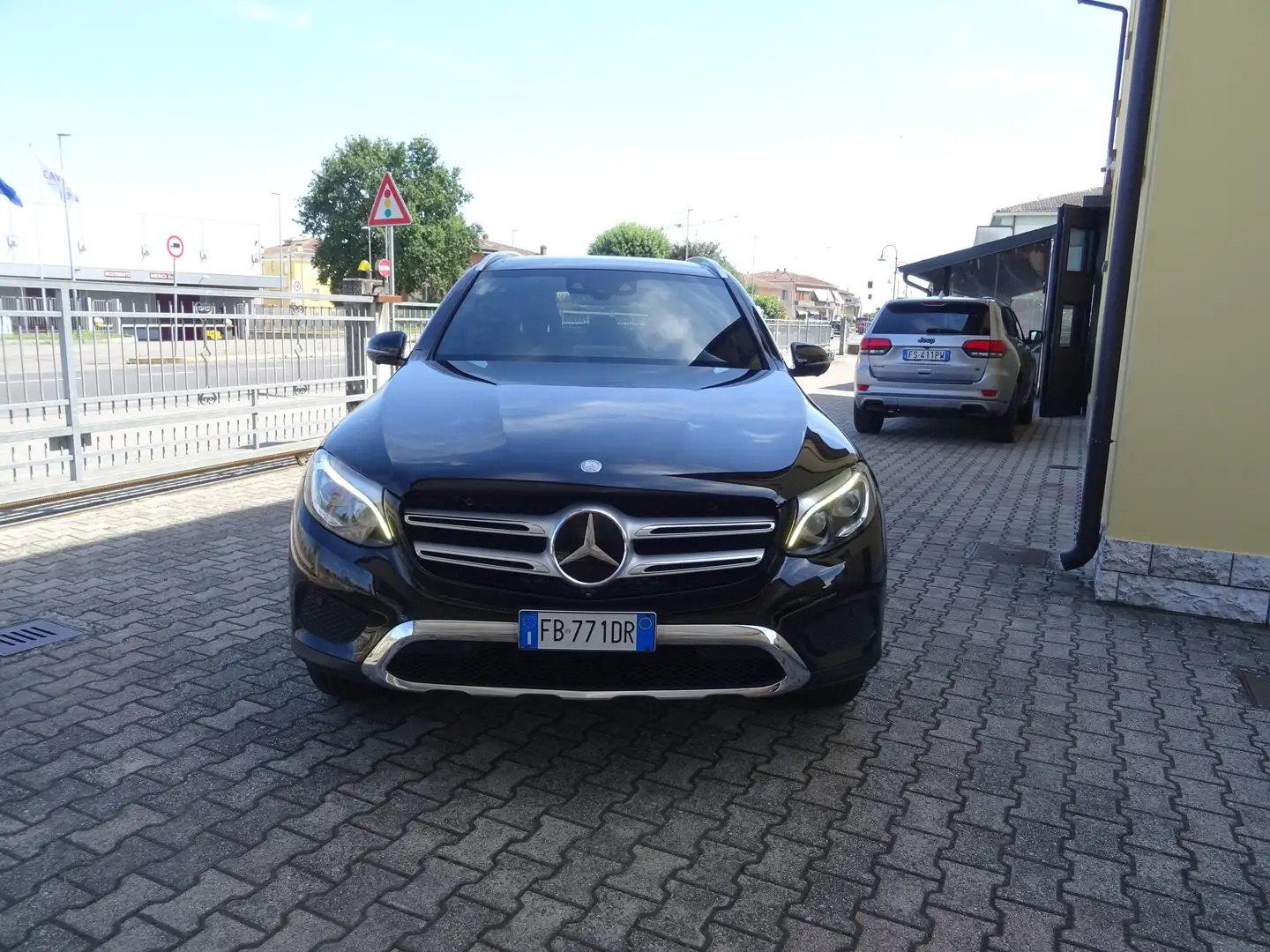 Mercedes-Benz GLC 220 GLC - X253 d Premium 4matic auto Nero - 2