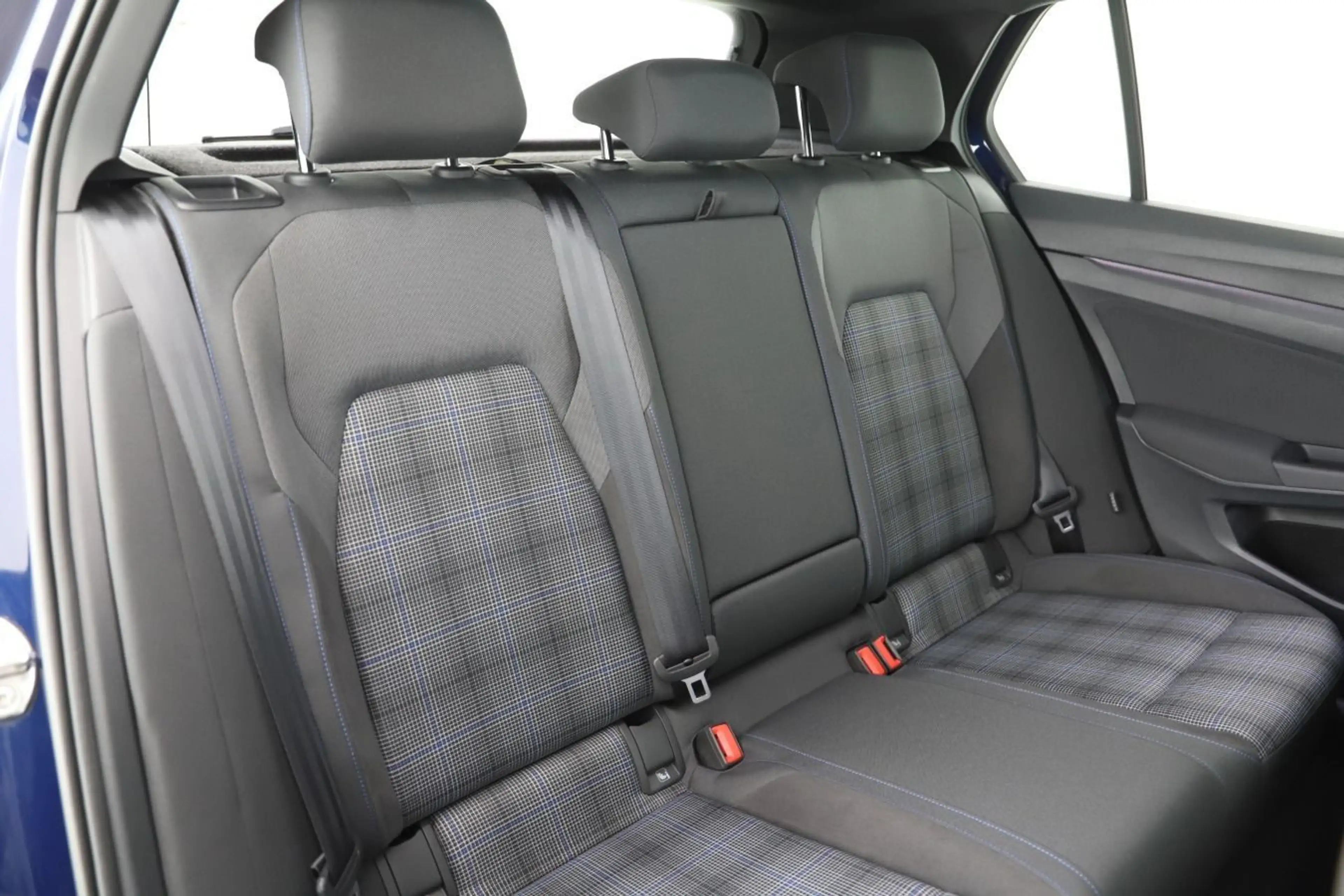 Volkswagen Golf GTE 8 VIII 1.4 TSI GTE DSG IQ.Light/DCC/ACC/Sta — photo 6