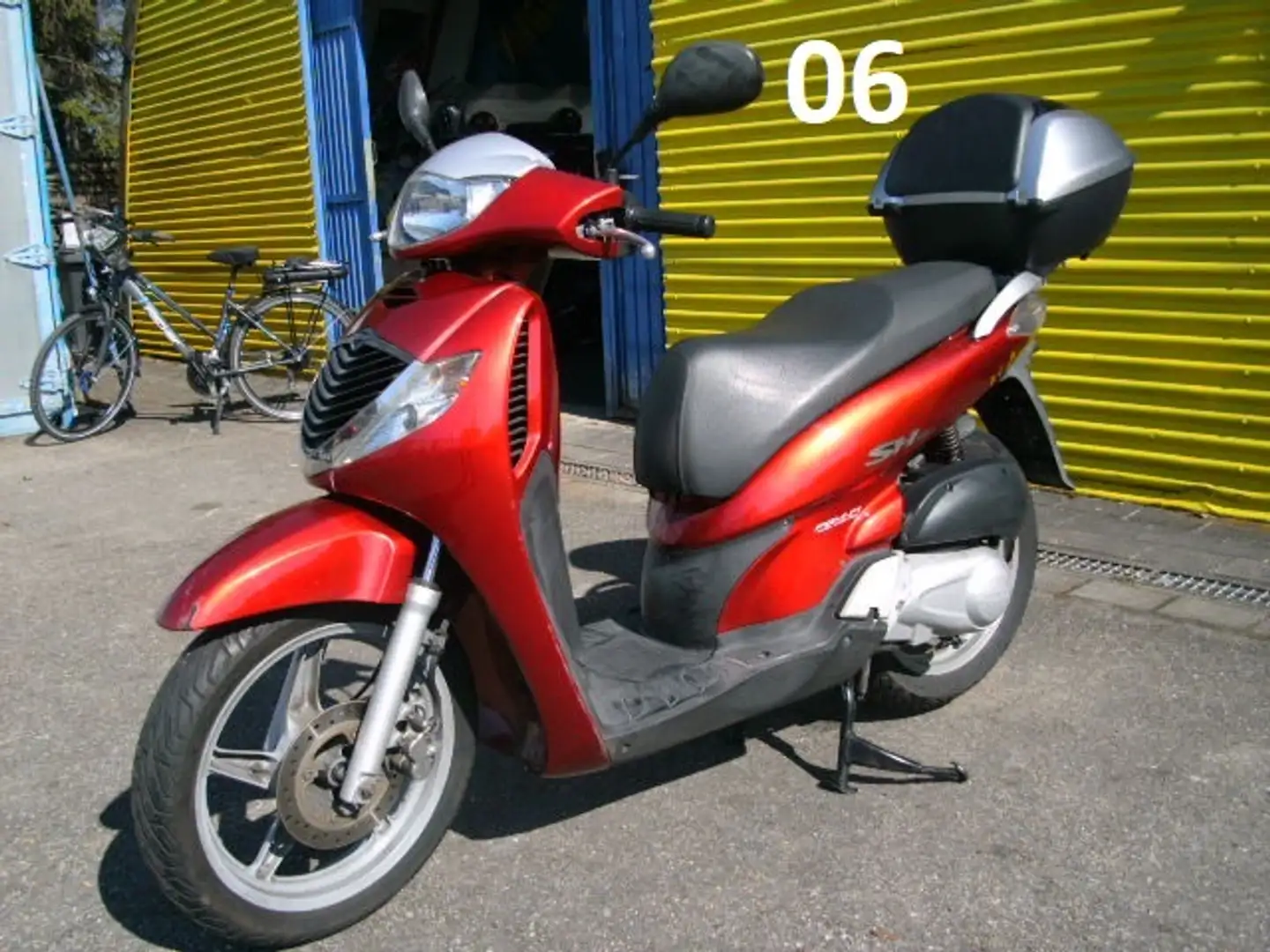 Honda SH 125i Typ JF23 (3.Stück) Frische Große Inspektion Красный - 1