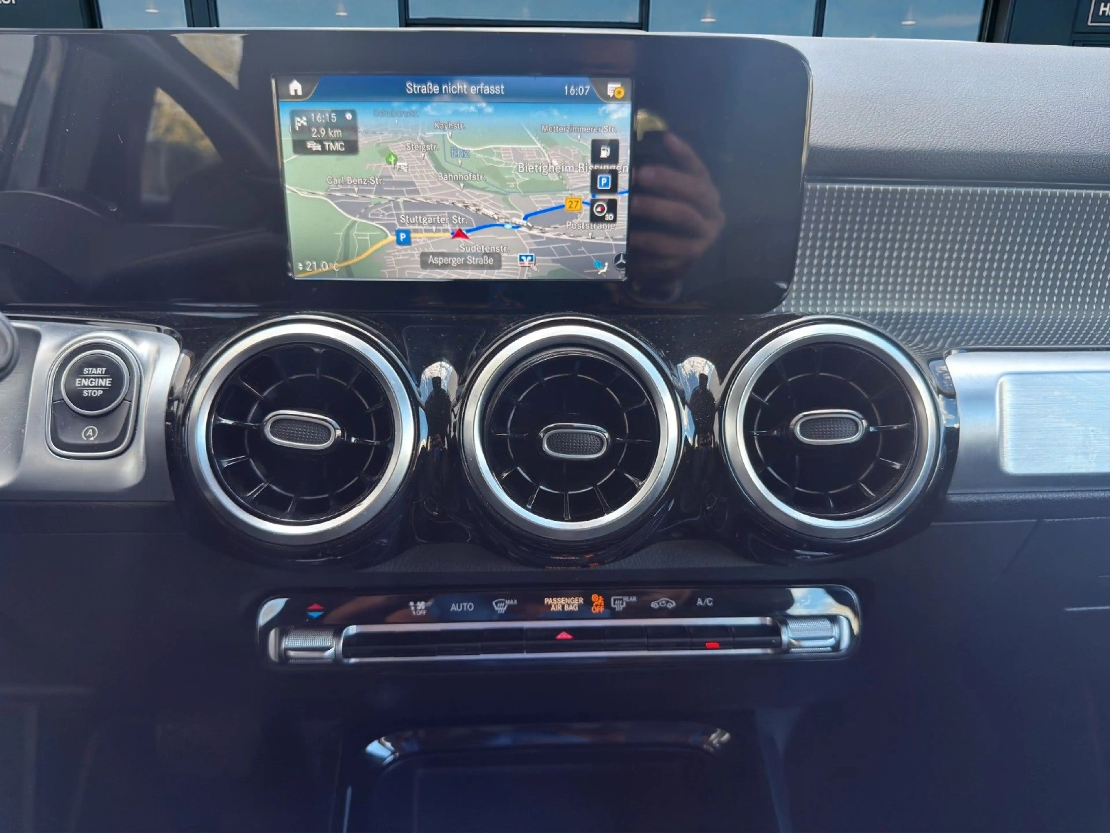 Mercedes-Benz GLB 200 Progressive, Leder,Navi,Kamera,Busimess — photo 14