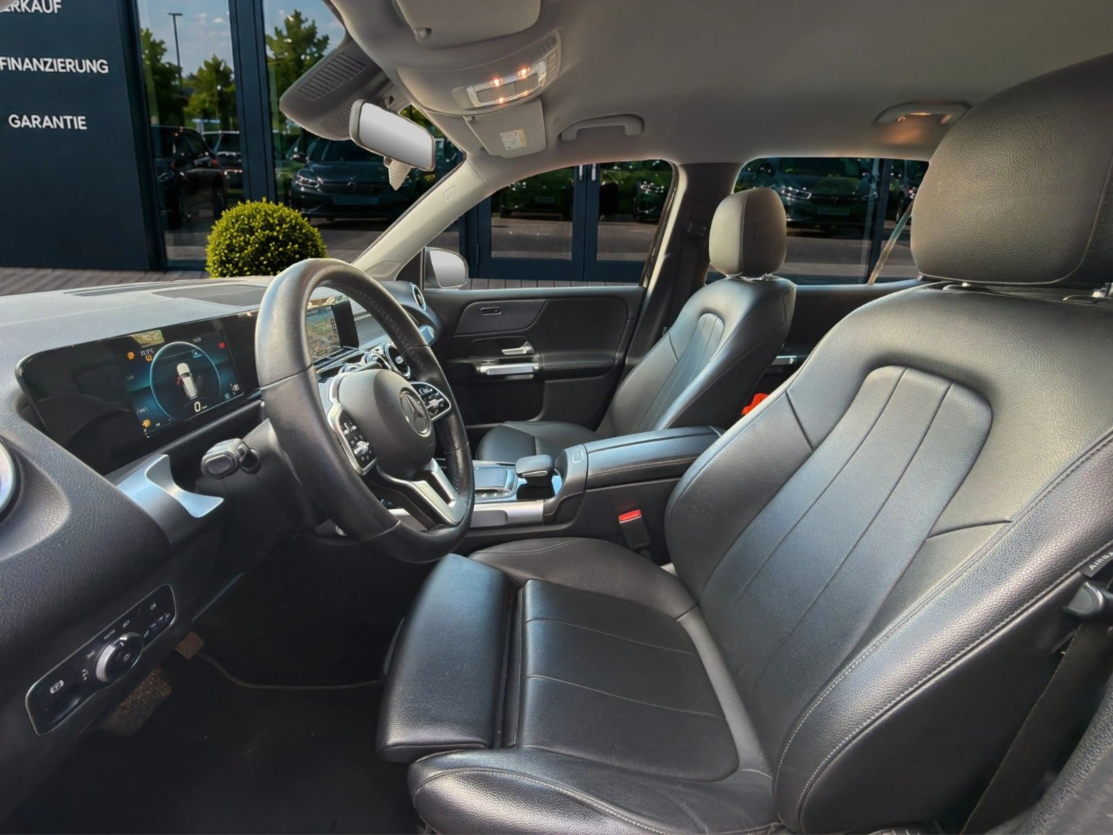 Mercedes-Benz GLB 200 Progressive, Leder,Navi,Kamera,Busimess — photo 10
