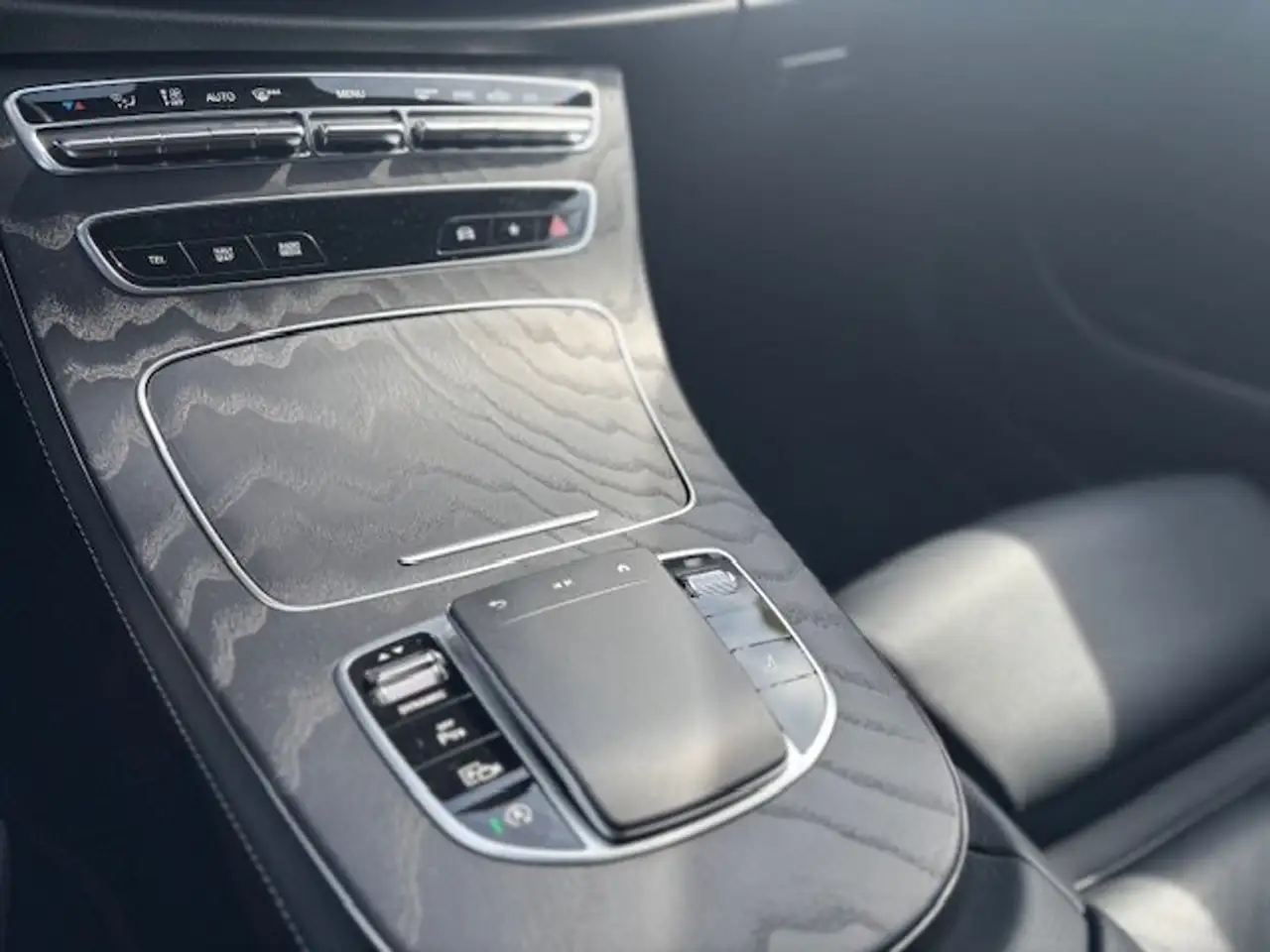 Mercedes-Benz E-Class d AMG // FACELIFT // 360camera // GARANTIE // BTW!, миниатюра 9