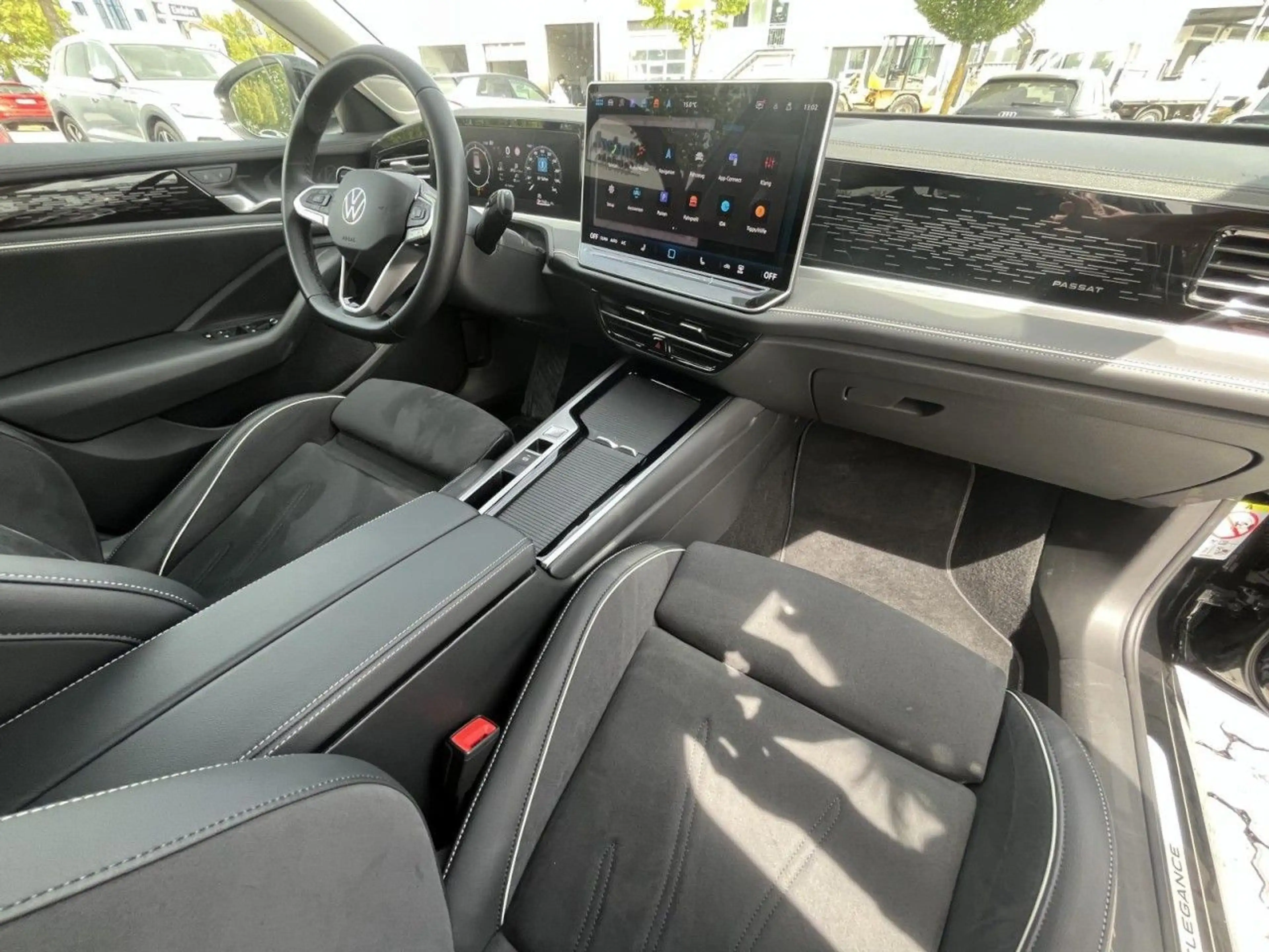 Volkswagen Passat Variant 2.0 TDI Elegance DSG (MatrixLED+N — photo 14