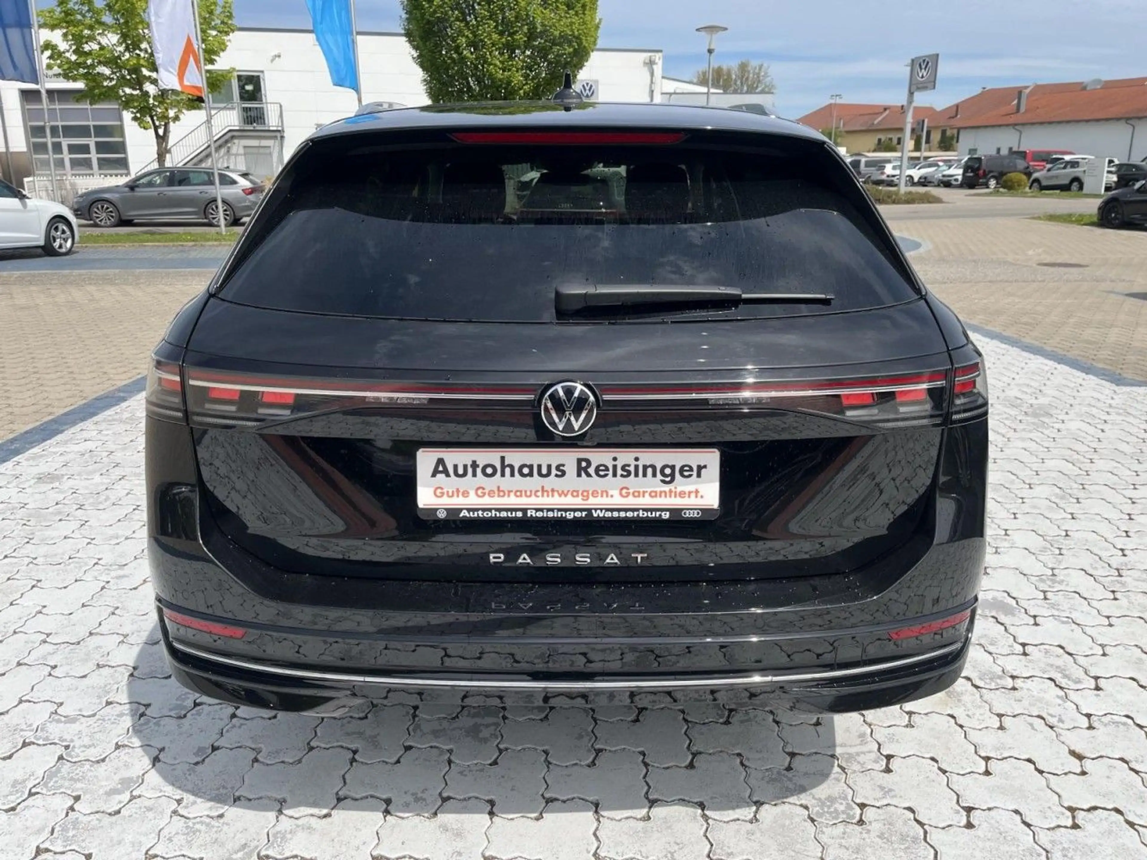 Volkswagen Passat Variant 2.0 TDI Elegance DSG (MatrixLED+N — photo 5