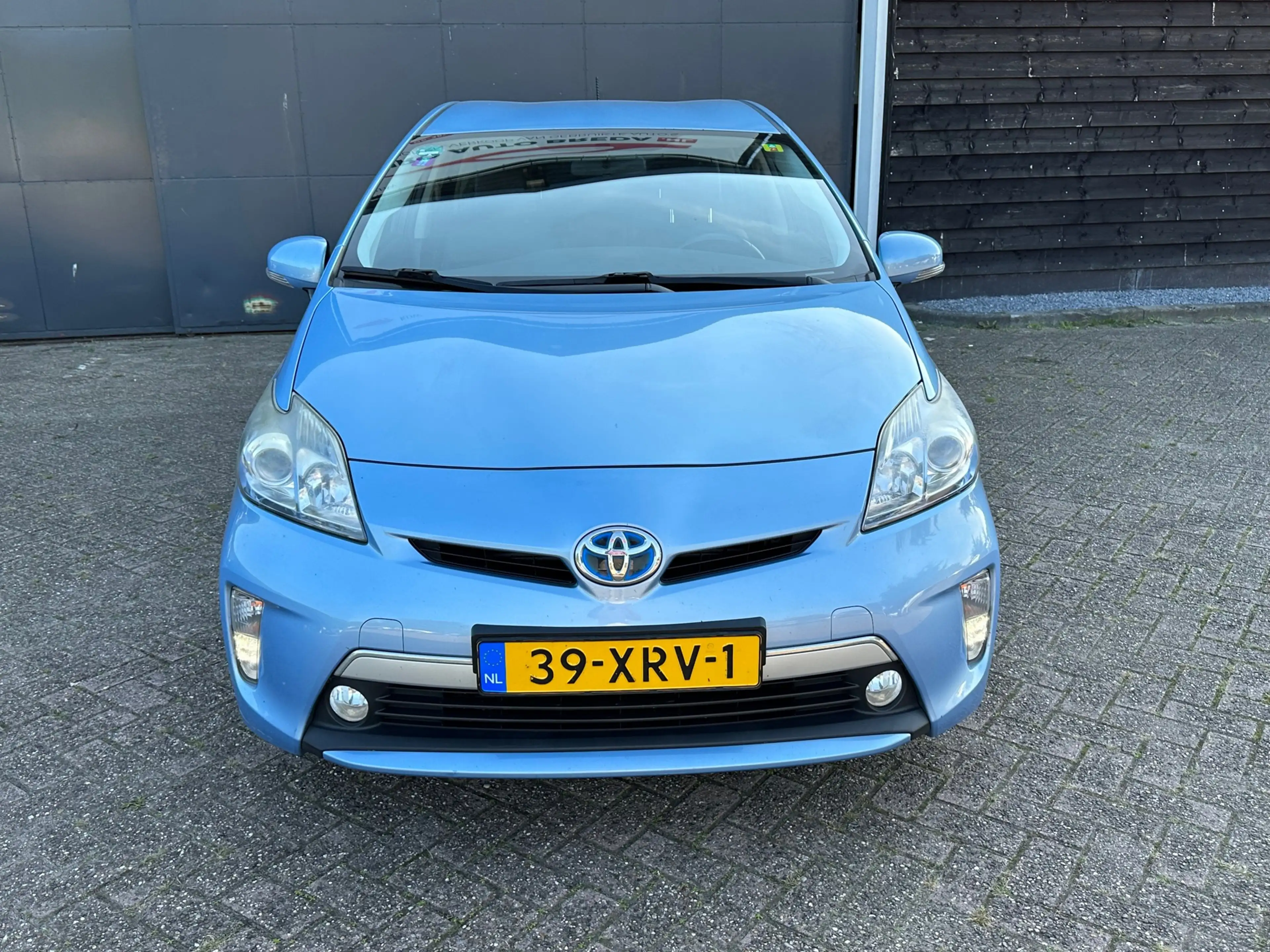 Toyota Prius 1.8 Plug-in Aspiration — photo 4