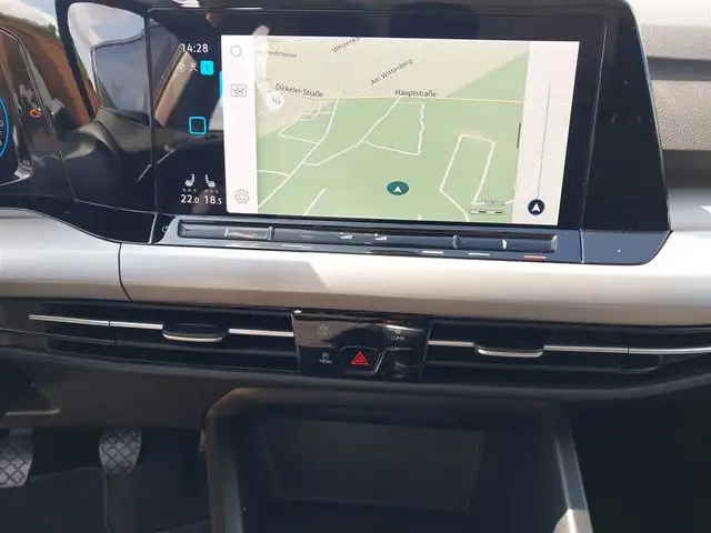 Volkswagen Golf view 11