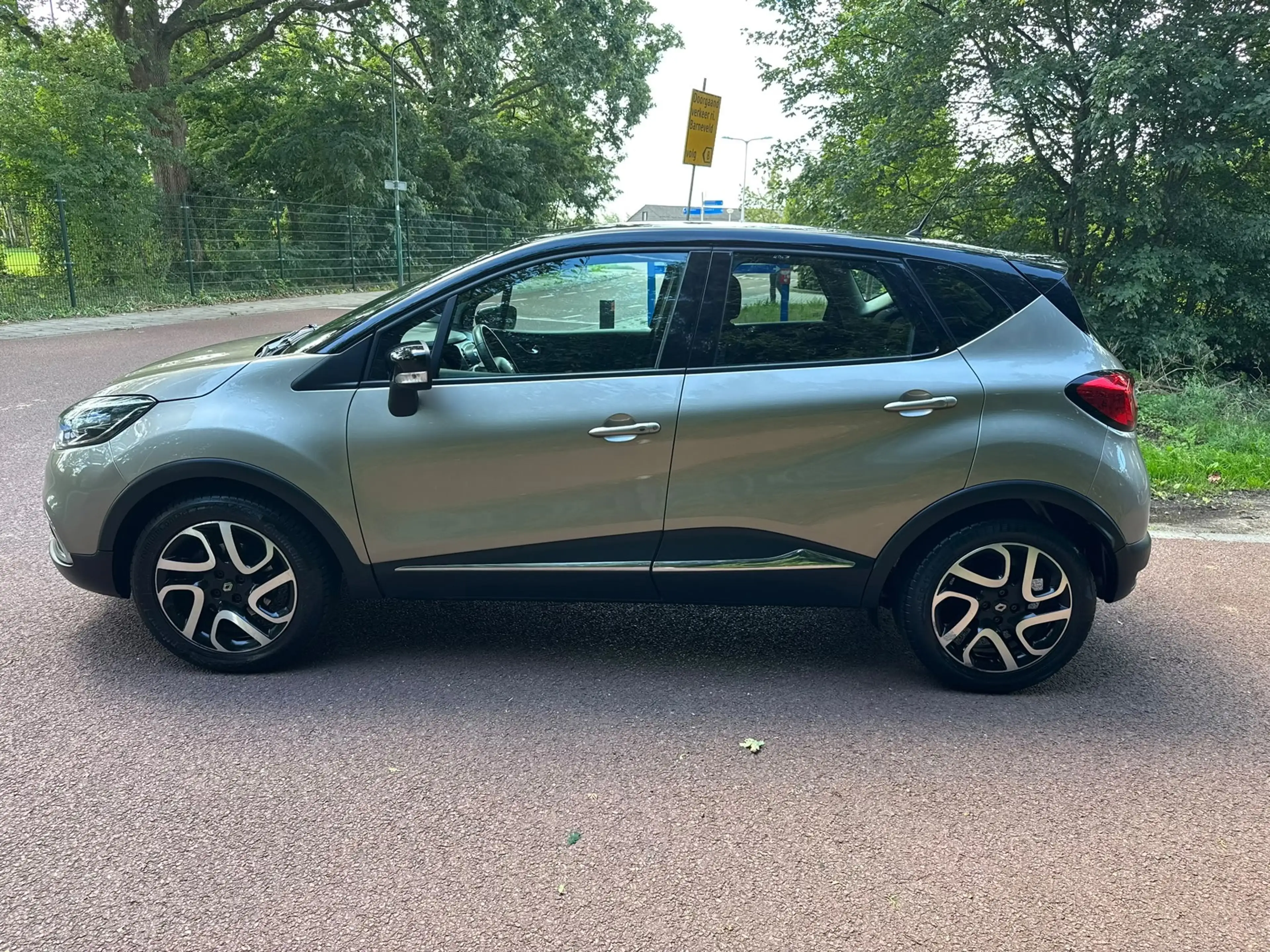 Renault Captur 1.2 TCe Dynamique / Navi / Camera / Automaat / led — photo 3