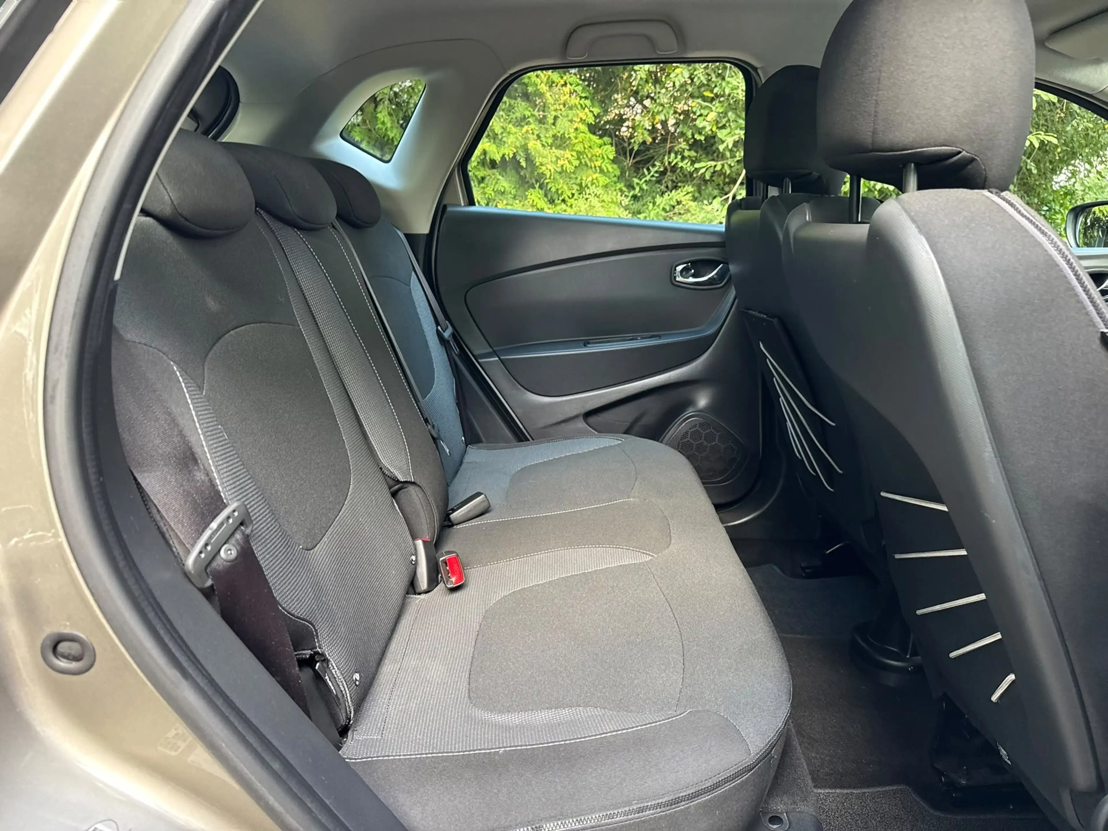 Renault Captur 1.2 TCe Dynamique / Navi / Camera / Automaat / led — photo 19