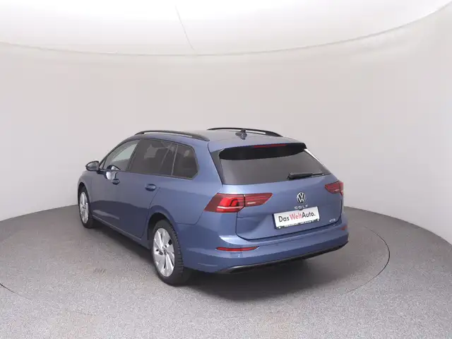 Volkswagen Golf view 5