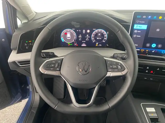 Volkswagen Golf view 13