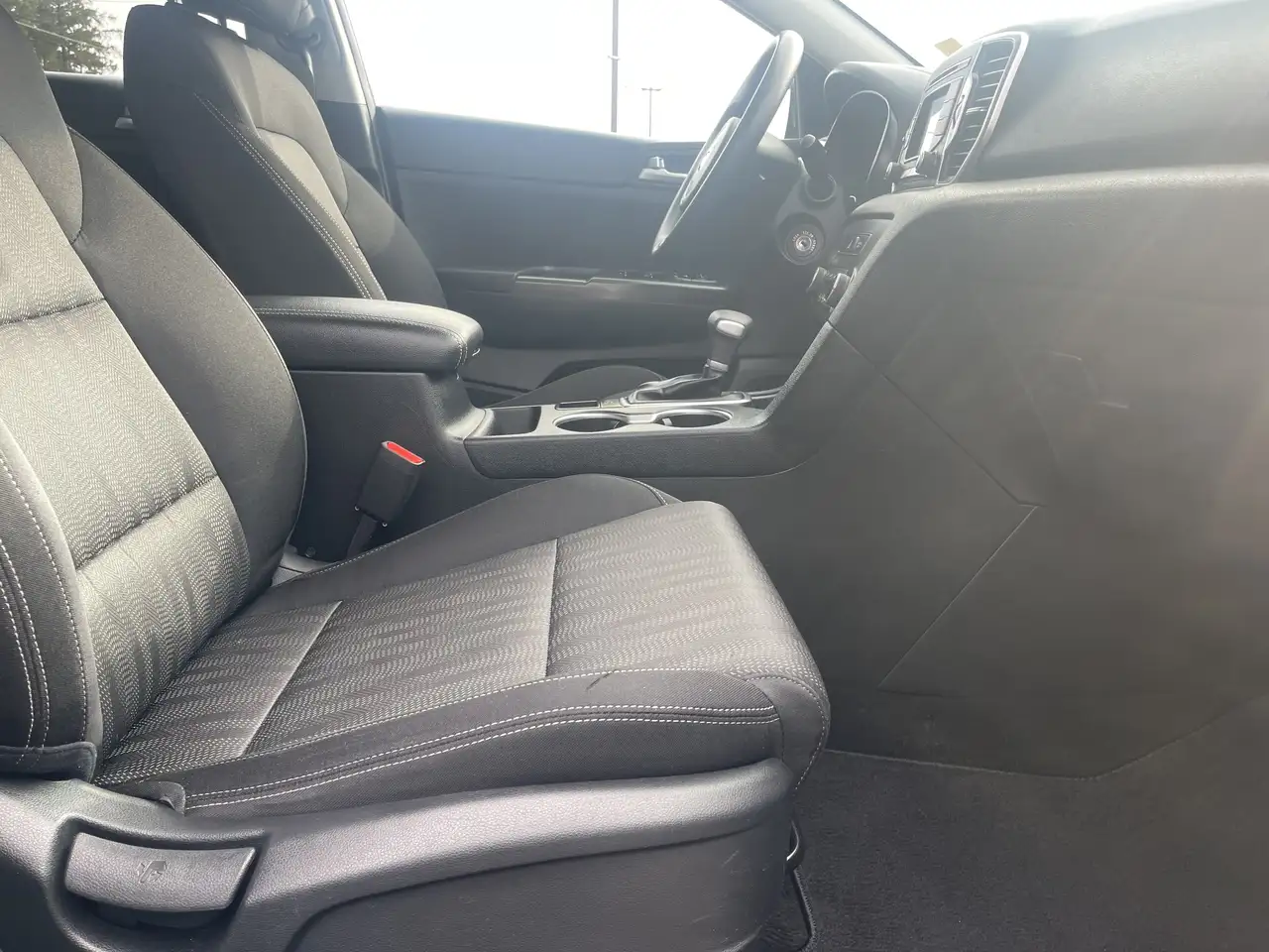 Kia Sportage снимка Kia Sportage