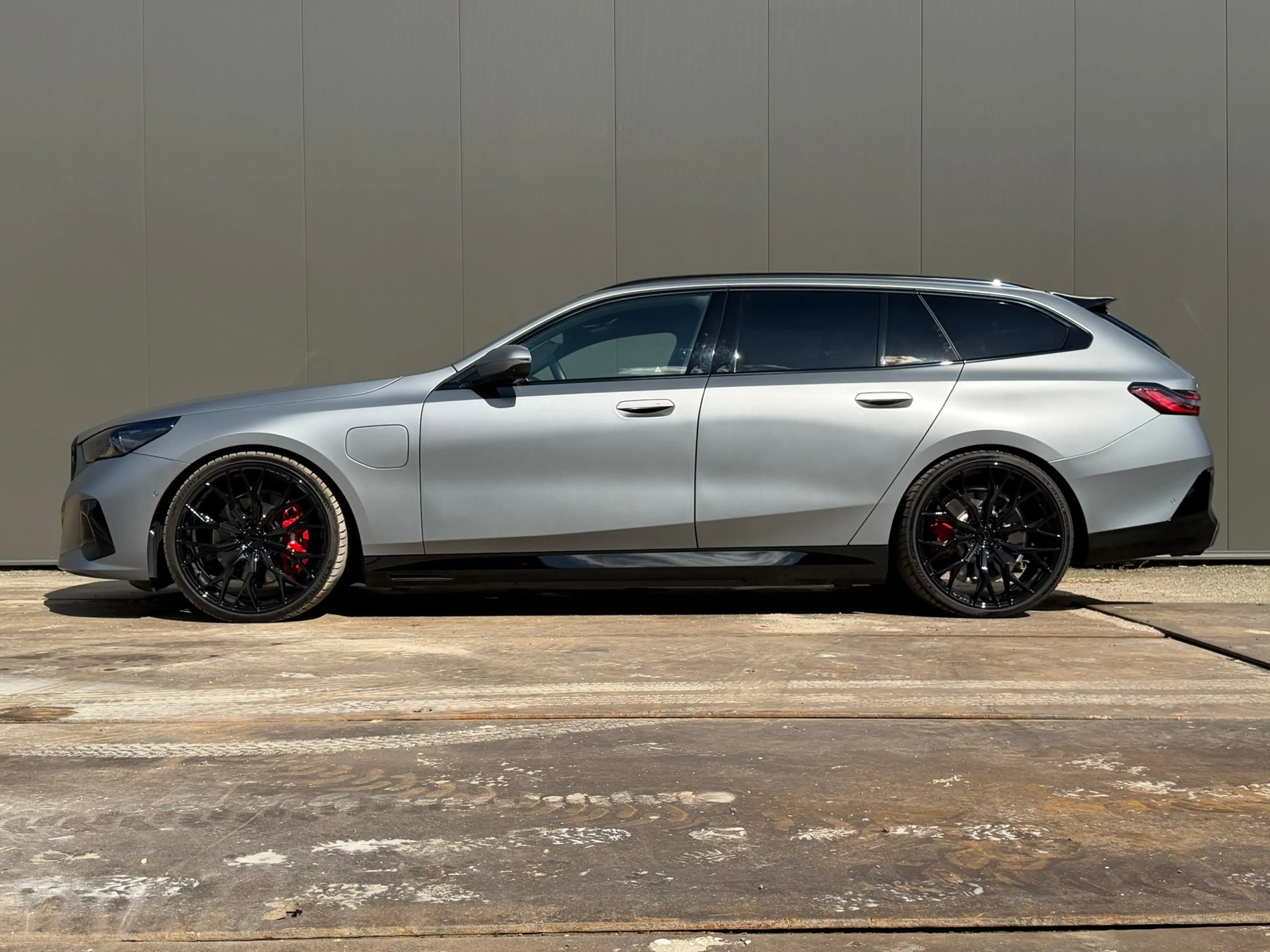 BMW 550 5-serie Touring 550e xDrive M-Sport Pro M-Seats B& — photo 15