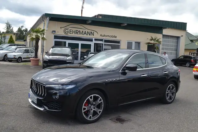 Maserati Levante Diesel 3.0 V6 Autom. Navi, Kamera, AHK