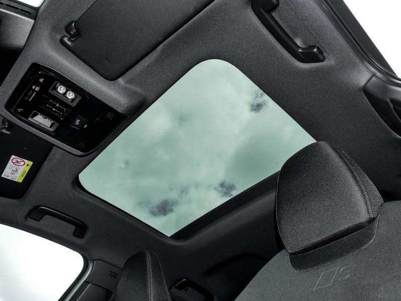 Audi Q3 Sportback e-hybrid S line Matrix SONOS Pano Nav... — photo 10