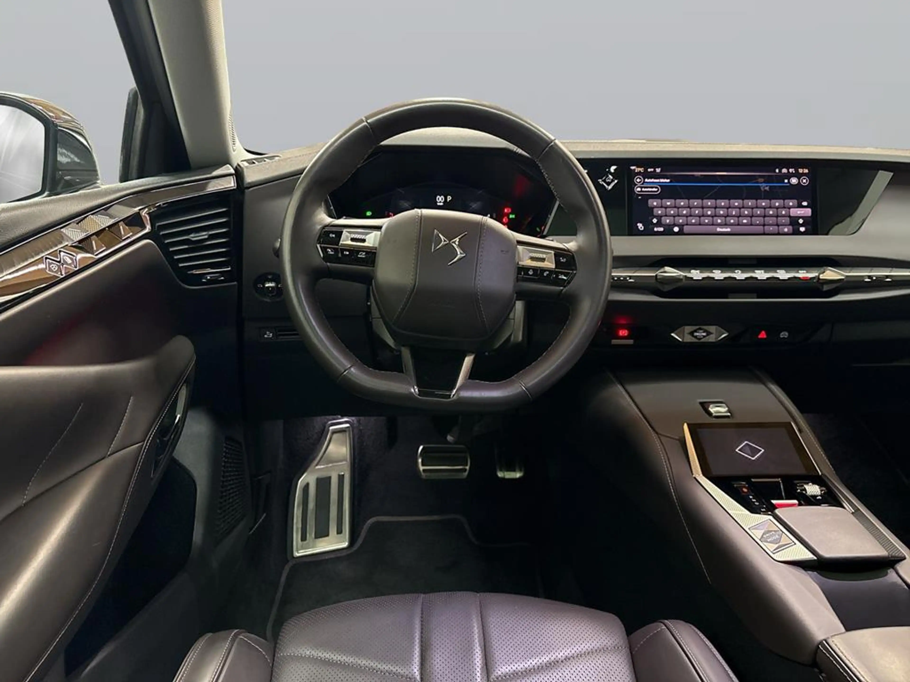 DS Automobiles DS 4 Opera — photo 12