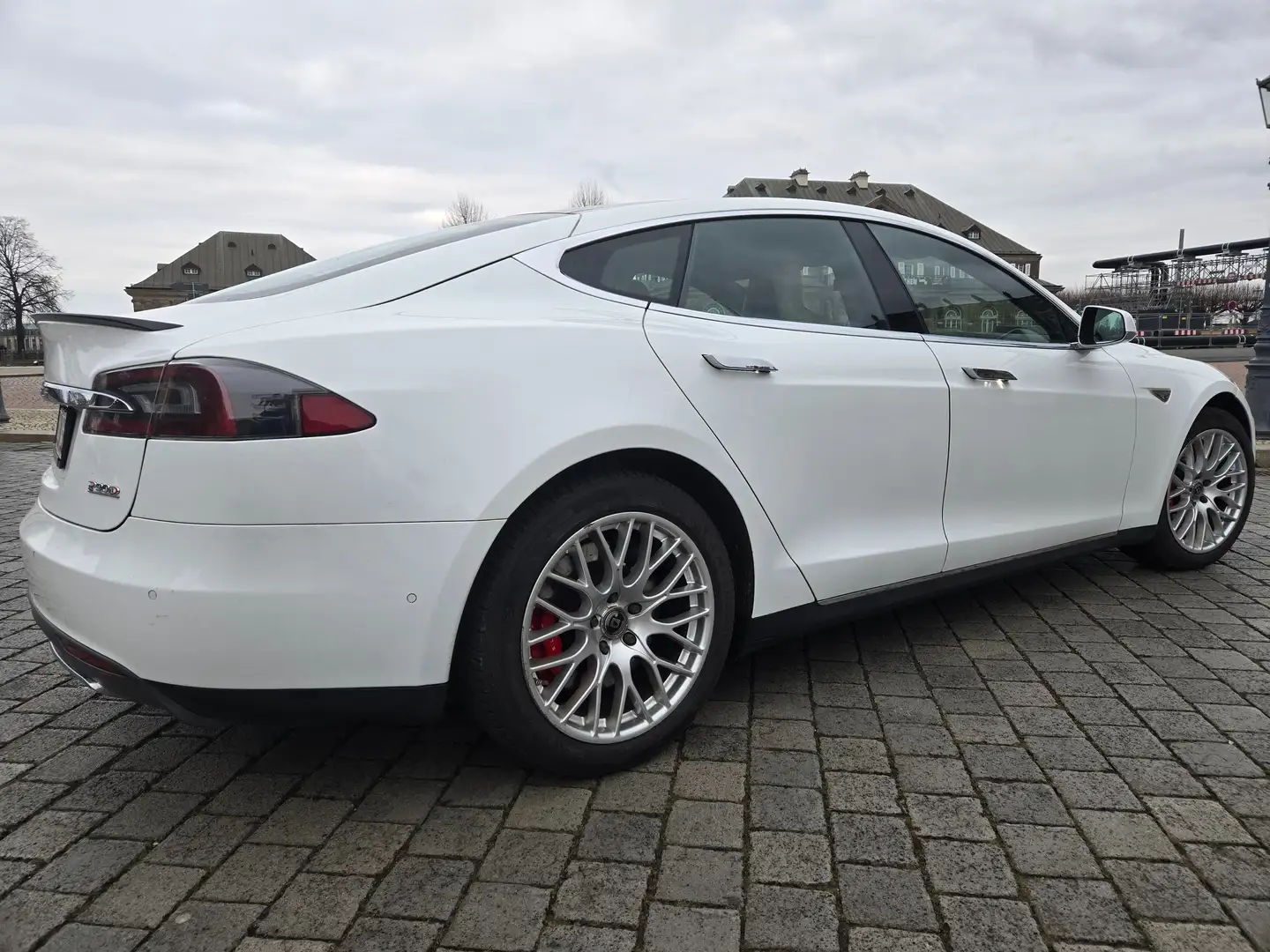 Tesla Model S P 90 D,Ludicrous,FREE SUPERCHARGE,7-Sitzer,SSC Weiß - 1