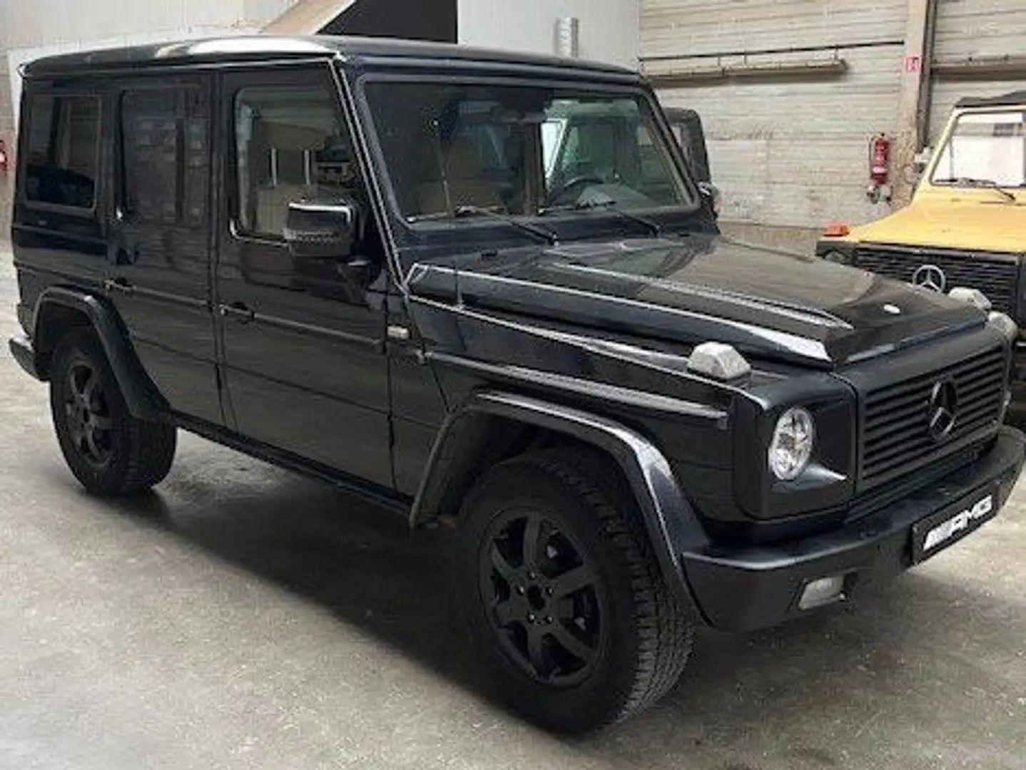 Mercedes-Benz G 300 BLACK-DEAL :) Benzine, Oldtimer, 7-zitpl. crna - 1