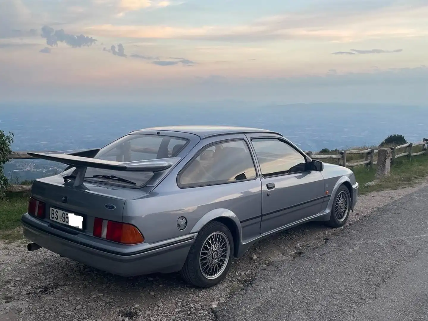 Ford Sierra Sierra 2.0 RS Cosworth Синій - 2