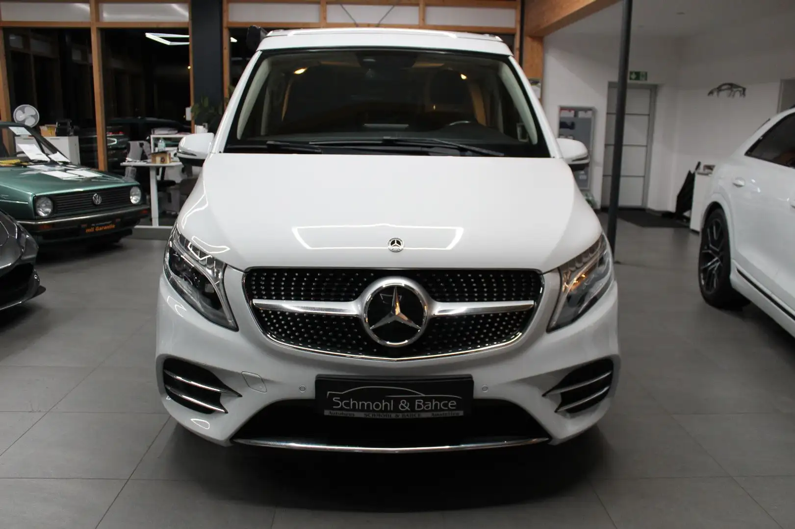 Mercedes-Benz V 300 d Marco Polo lang AMG Line Blanc - 2
