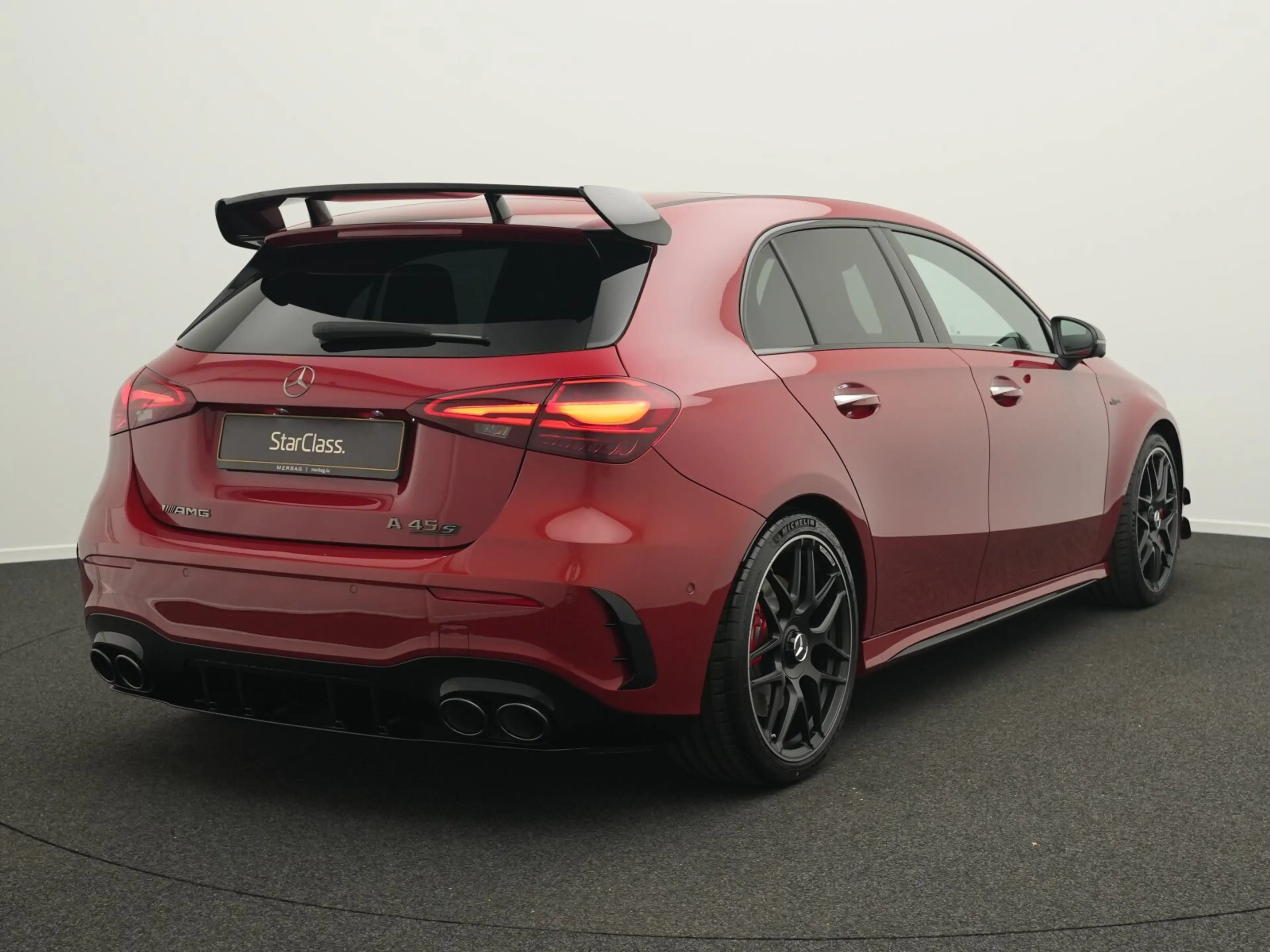 Mercedes-Benz A 45 AMG A 45 AMG S 4M Multi+Pano+Perf Sitze+Night+Burm LED — photo 3