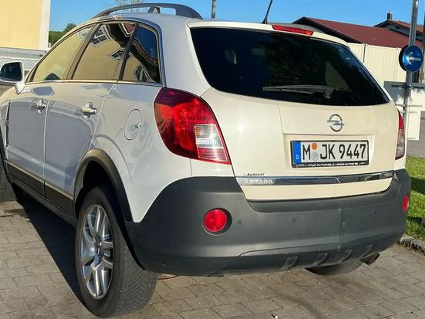 Opel Antara Antara 2.2 CDTI 4x4 Aut. Cosmo Weiß - 2