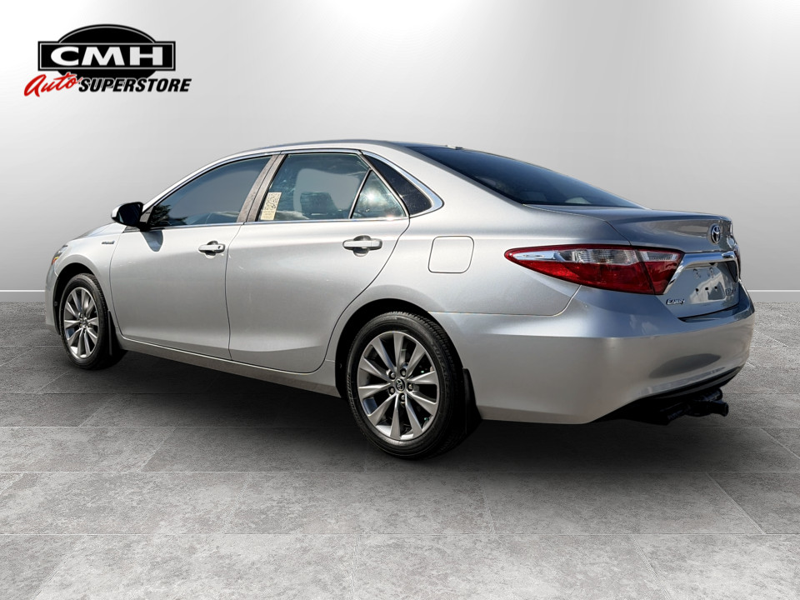 2017 Toyota Camry XLE  **LOW KMS - CLEAN CARFAX** — снимка 1