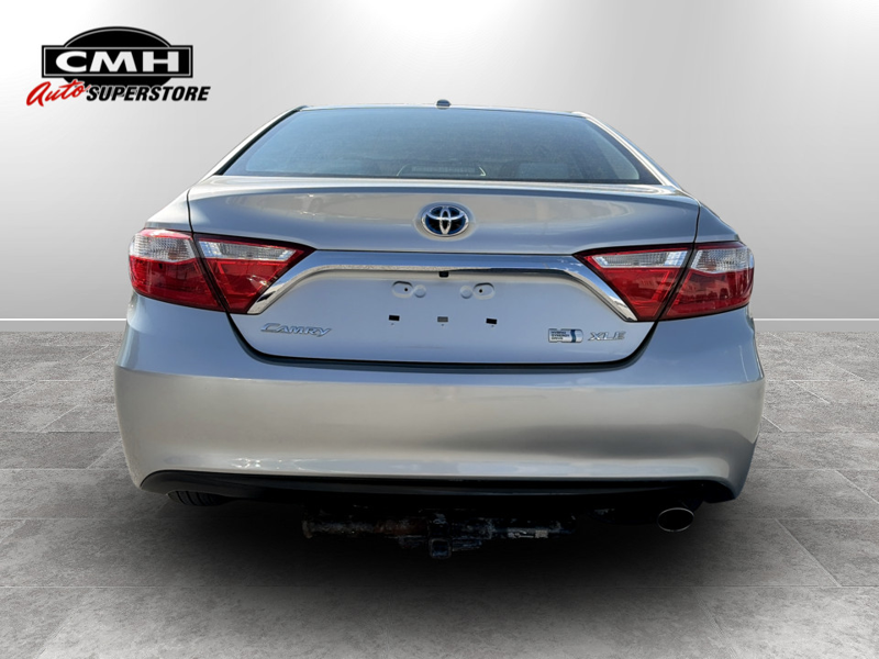 2017 Toyota Camry XLE  **LOW KMS - CLEAN CARFAX** — снимка 1
