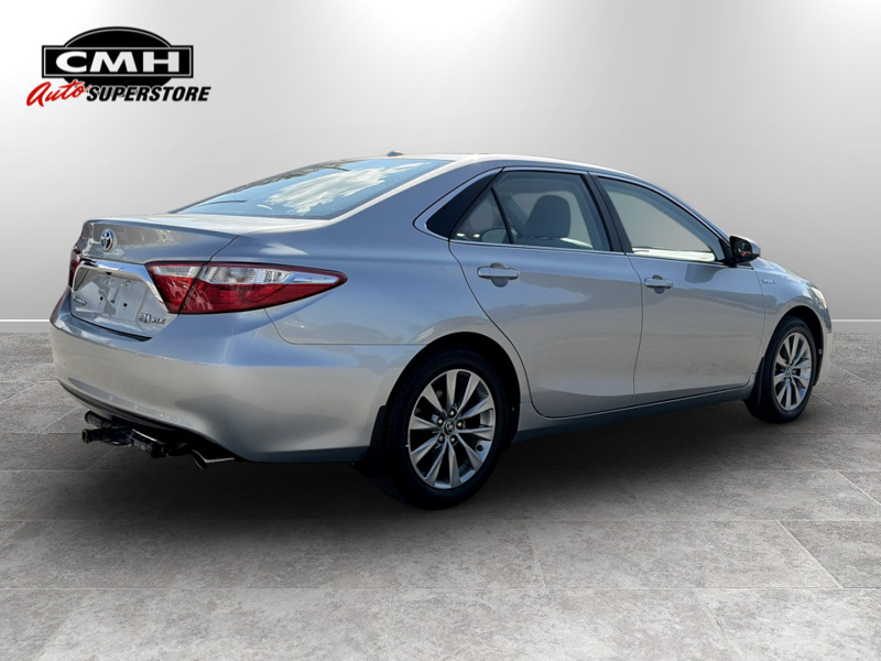 2017 Toyota Camry XLE  **LOW KMS - CLEAN CARFAX** — снимка 1