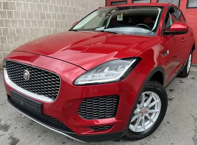 Jaguar E-Pace 2.0 D + CAMÉRA + NAVI + CAR-PASS