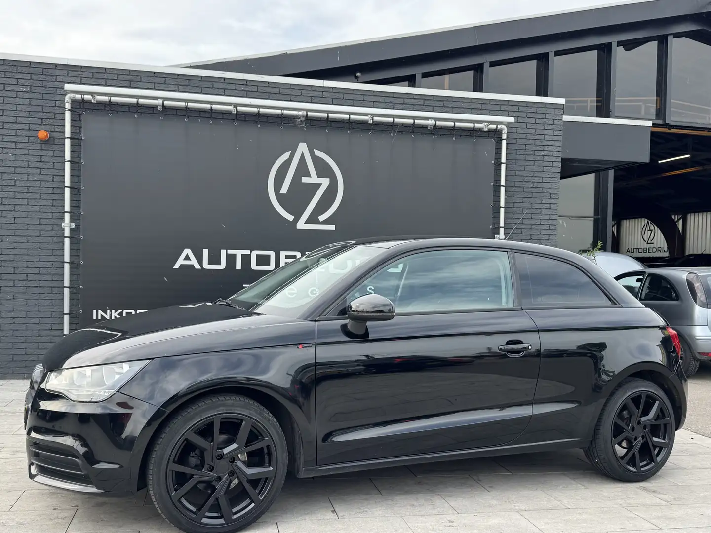 Audi A1 1.2 TFSI Ambition S-Line BLACK*Grootscherm* Schwarz - 1