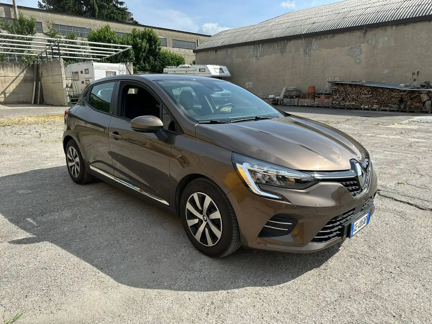 Renault Clio Hybrid E-Tech 140 CV 5 porte Zen Brązowy - 1