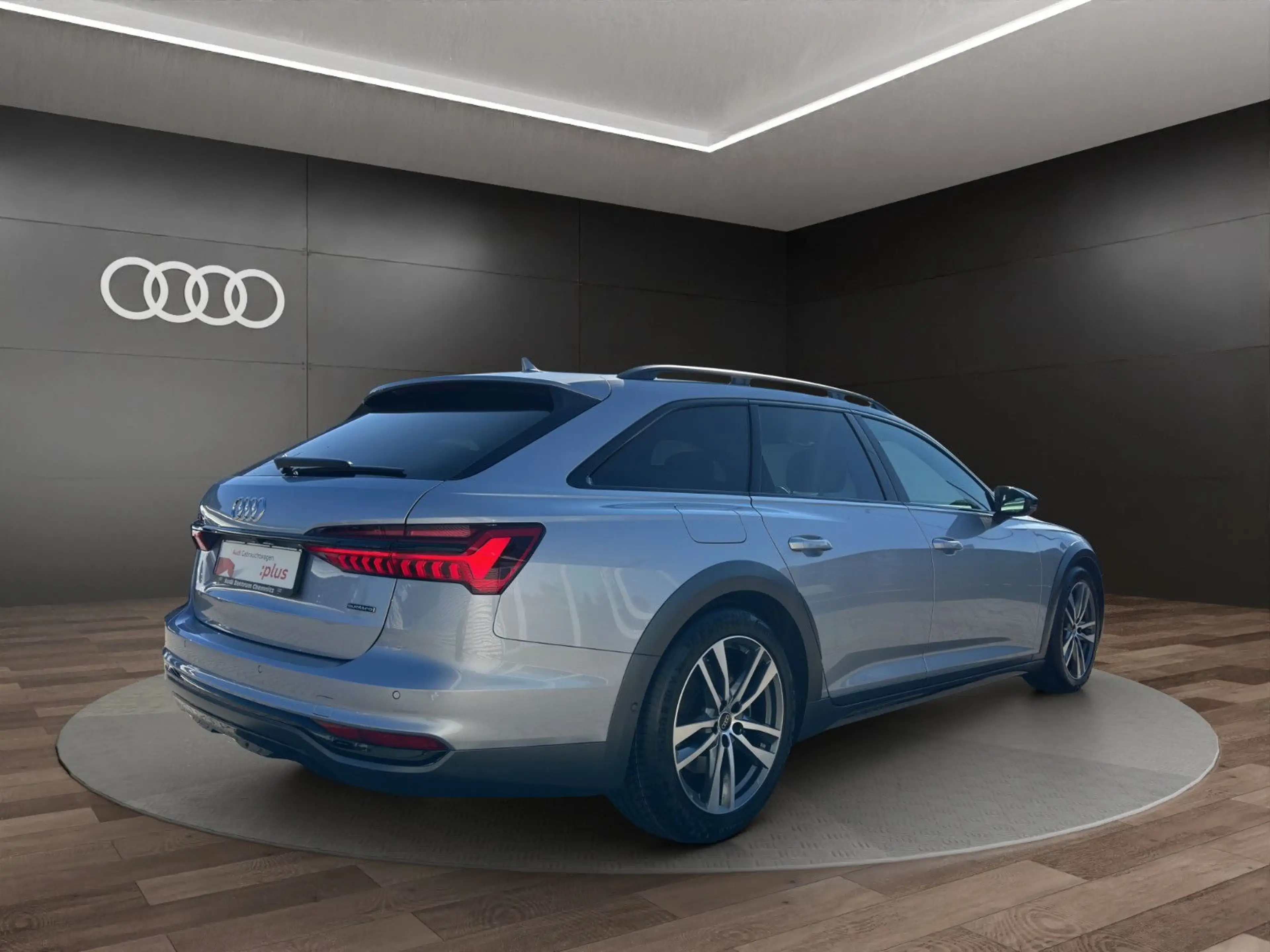 Audi A6 allroad 50 TDI qu. tiptr.  HD+STHZG+ALLRDLNKG — photo 4