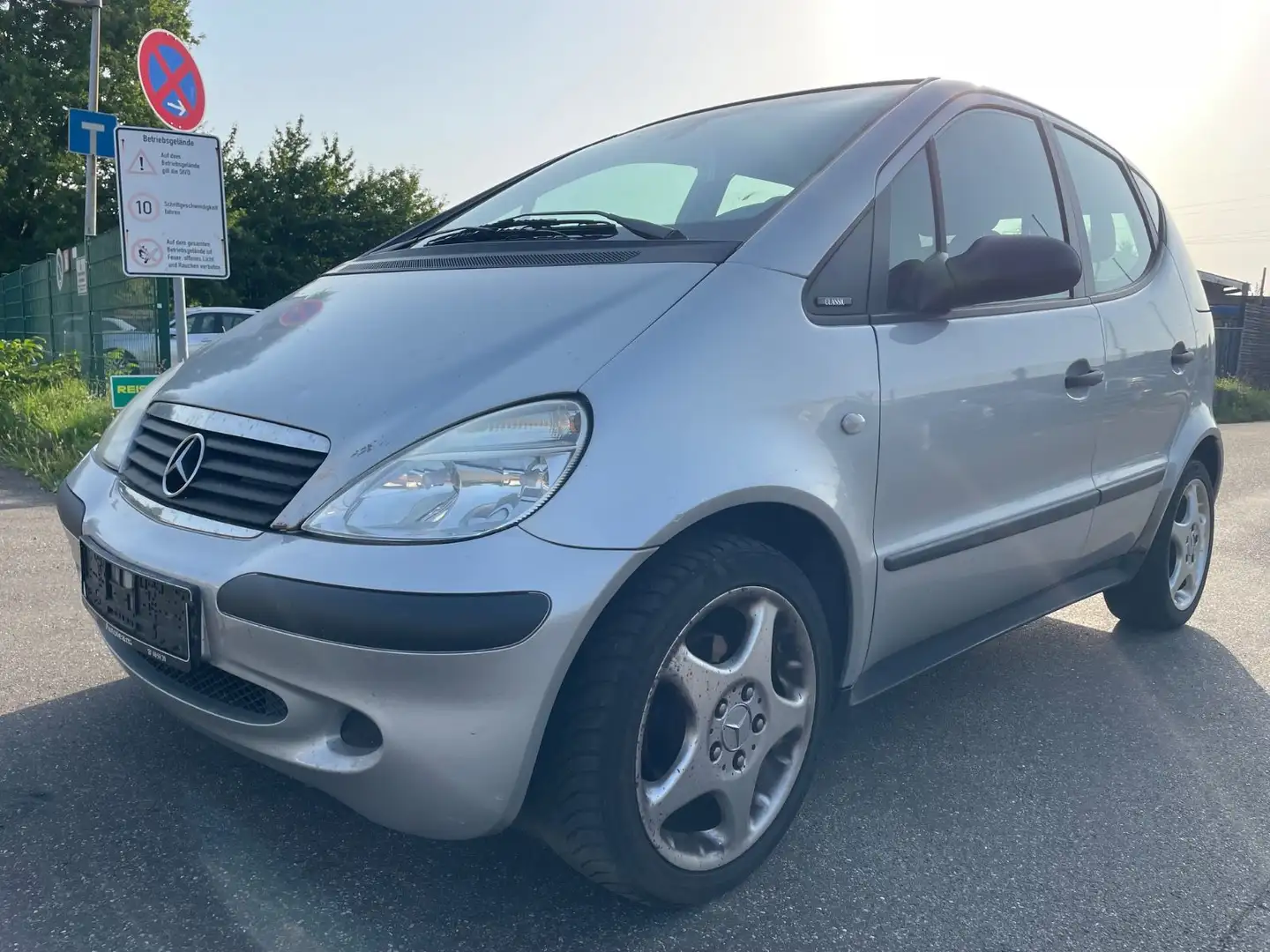 Mercedes-Benz A 140 CLASSIC Argent - 1